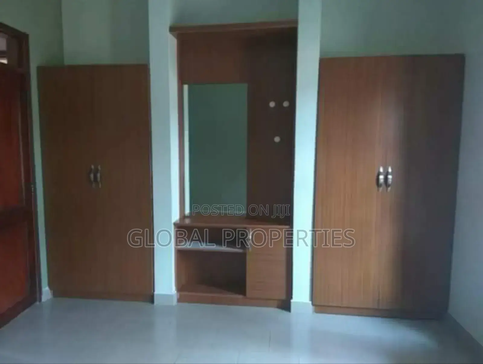 2bdrm Chalet in Nsawo Estate, Central Division for rent in Central Division