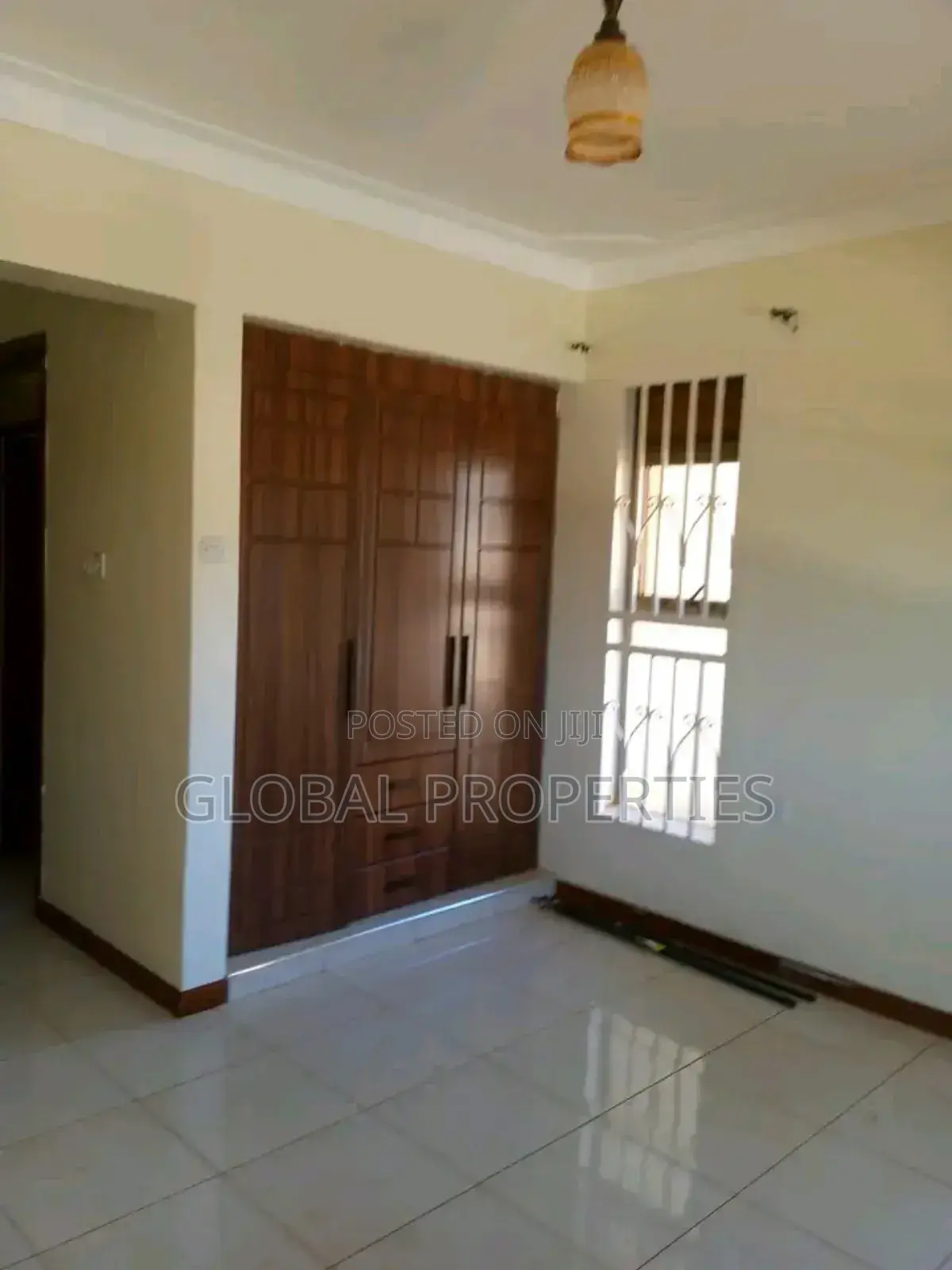 2bdrm Bungalow in Mbalwa, Central Division for rent in Central Division