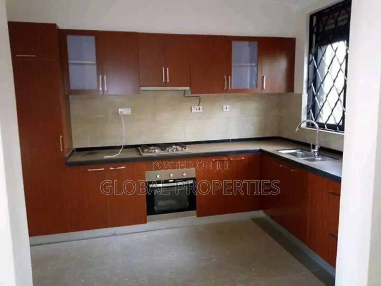 2bdrm Bungalow in Kyaliwajala Kireka, Central Division for rent in Central Division
