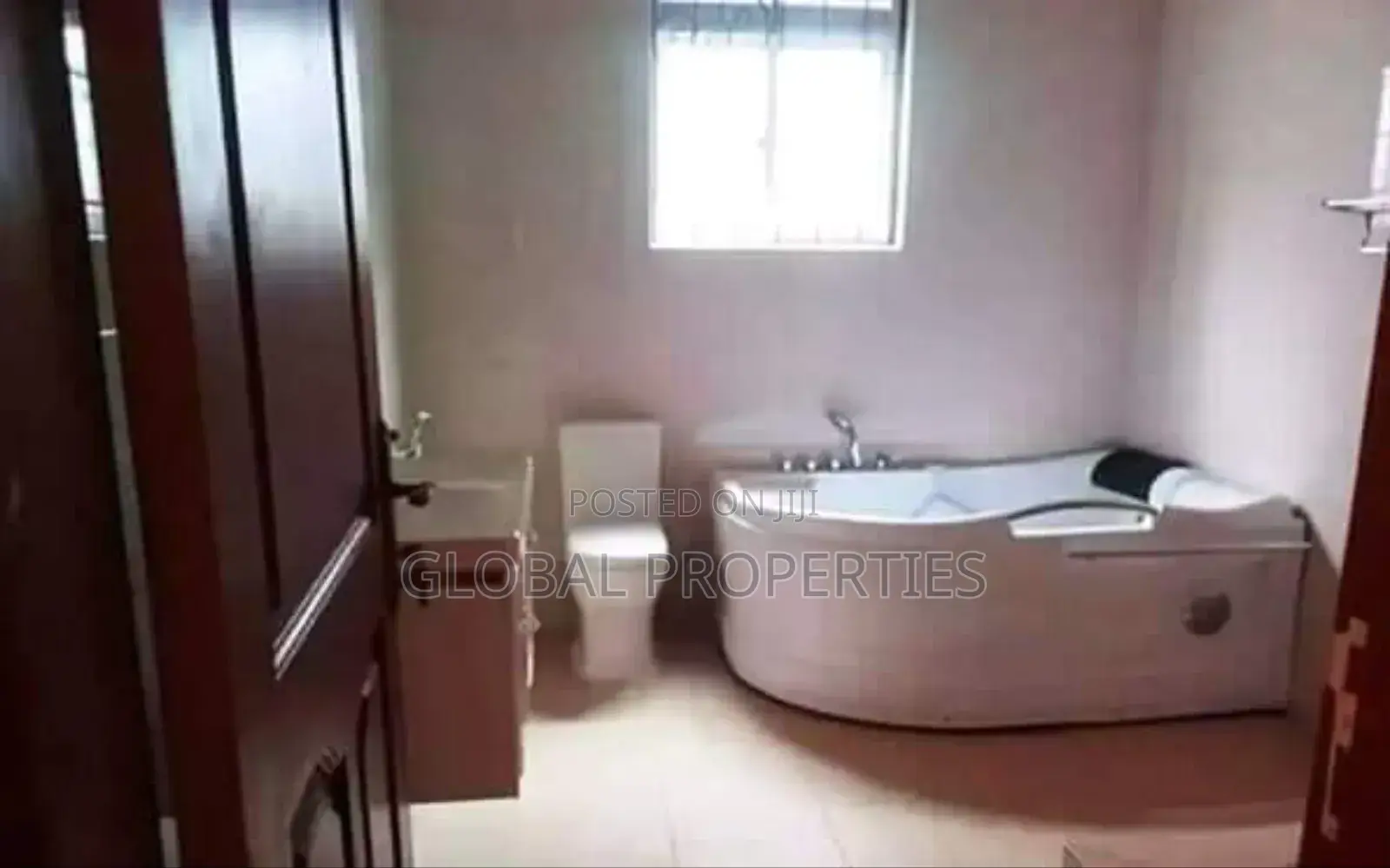 2bdrm Bungalow in Mbalwa, Central Division for rent in Central Division