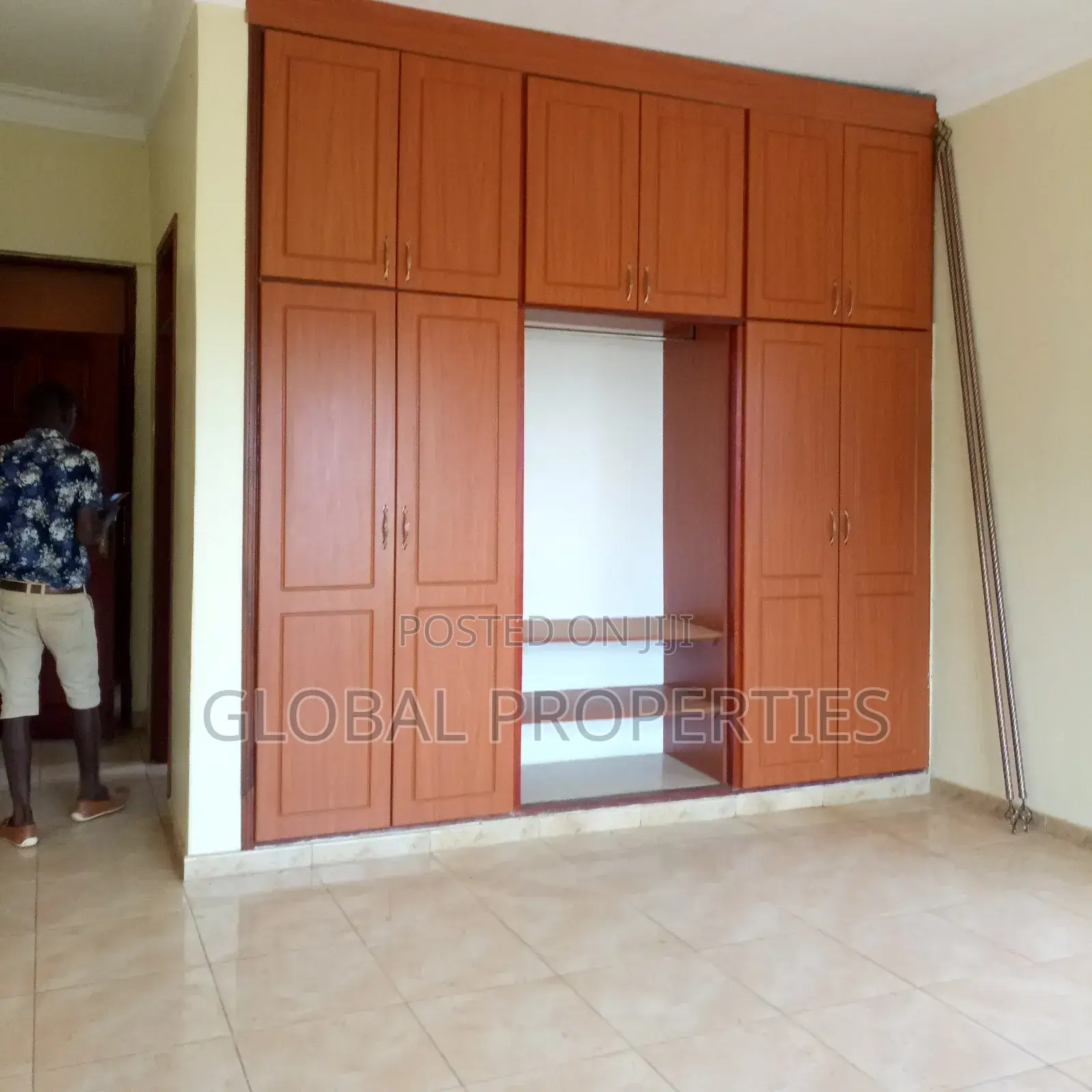 3bdrm Bungalow in Mbalwa, Central Division for rent in Central Division