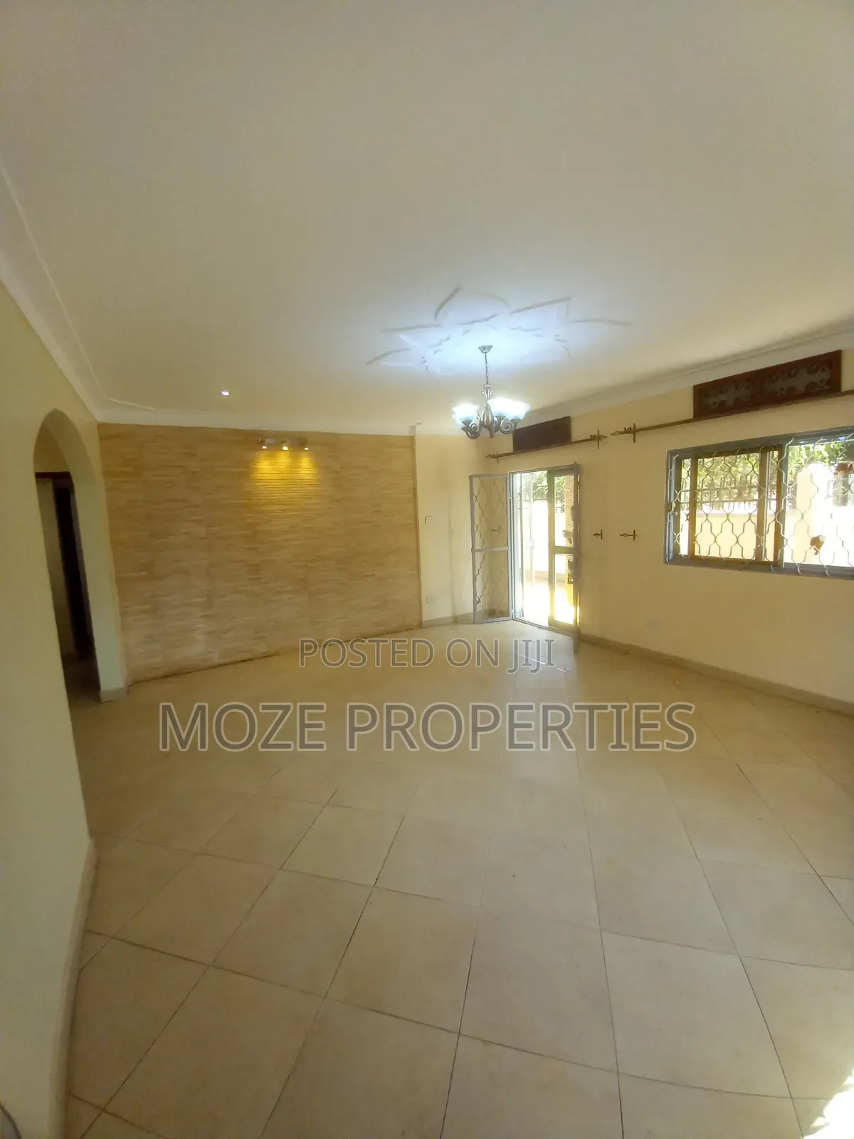 3bdrm Bungalow in Naalya Estate., Central Division for rent in Central Division