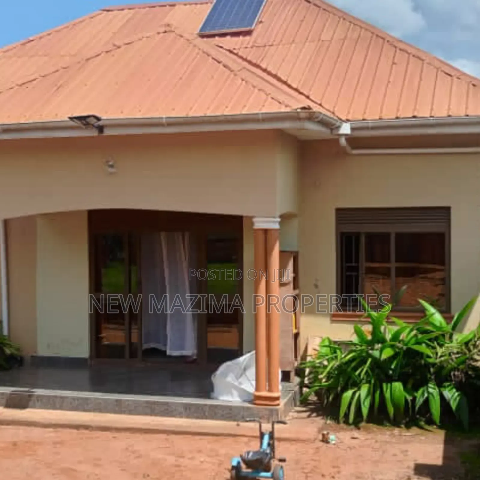 3bdrm Bungalow in Kitende Ssisa, Central Division for sale in Central Division