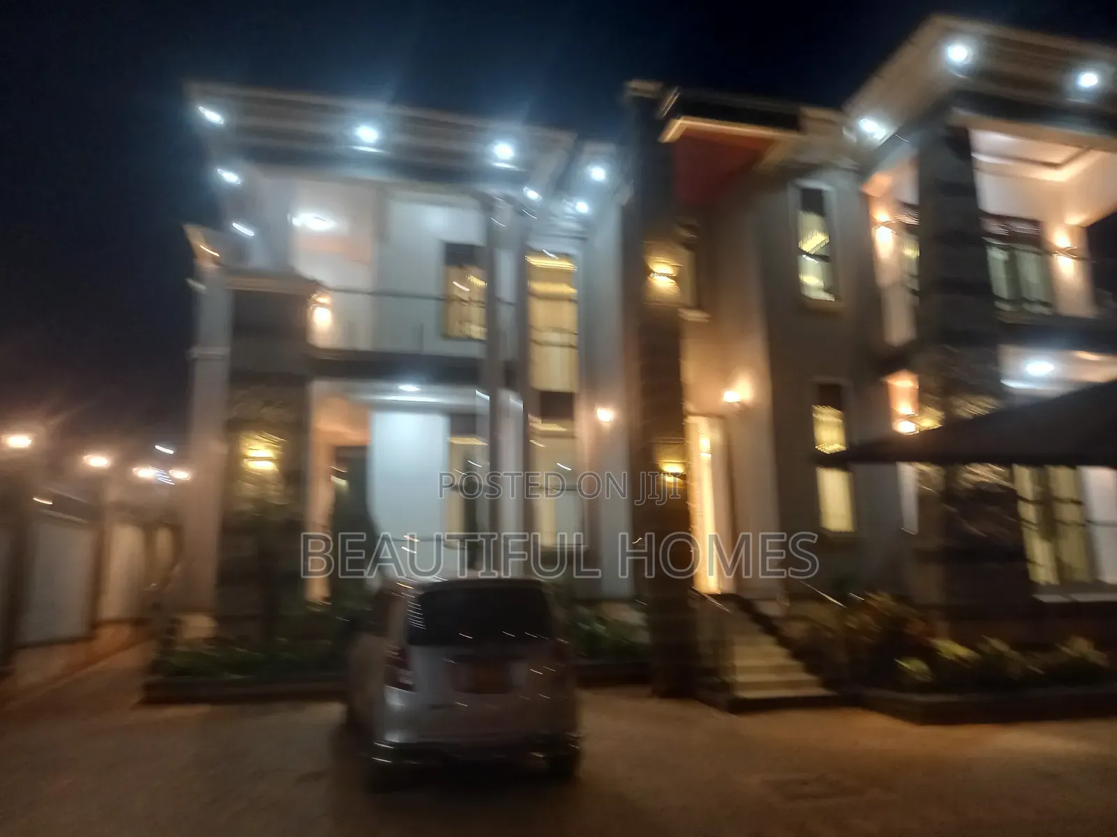Furnished 5bdrm Duplex in Kira, Central Division for sale in Central Division