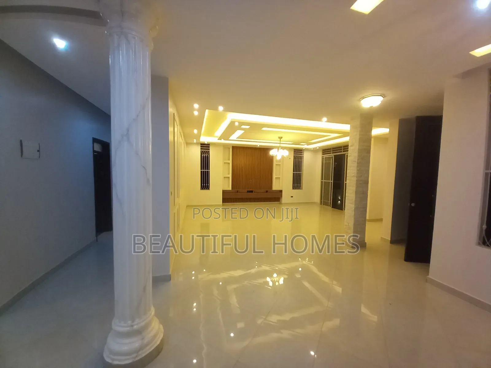 Furnished 5bdrm Duplex in Kira, Central Division for sale in Central Division