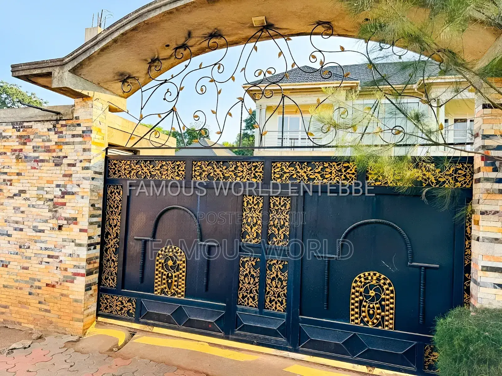 Furnished 4bdrm Mansion in Kajjansi, Katabi for sale in Katabi