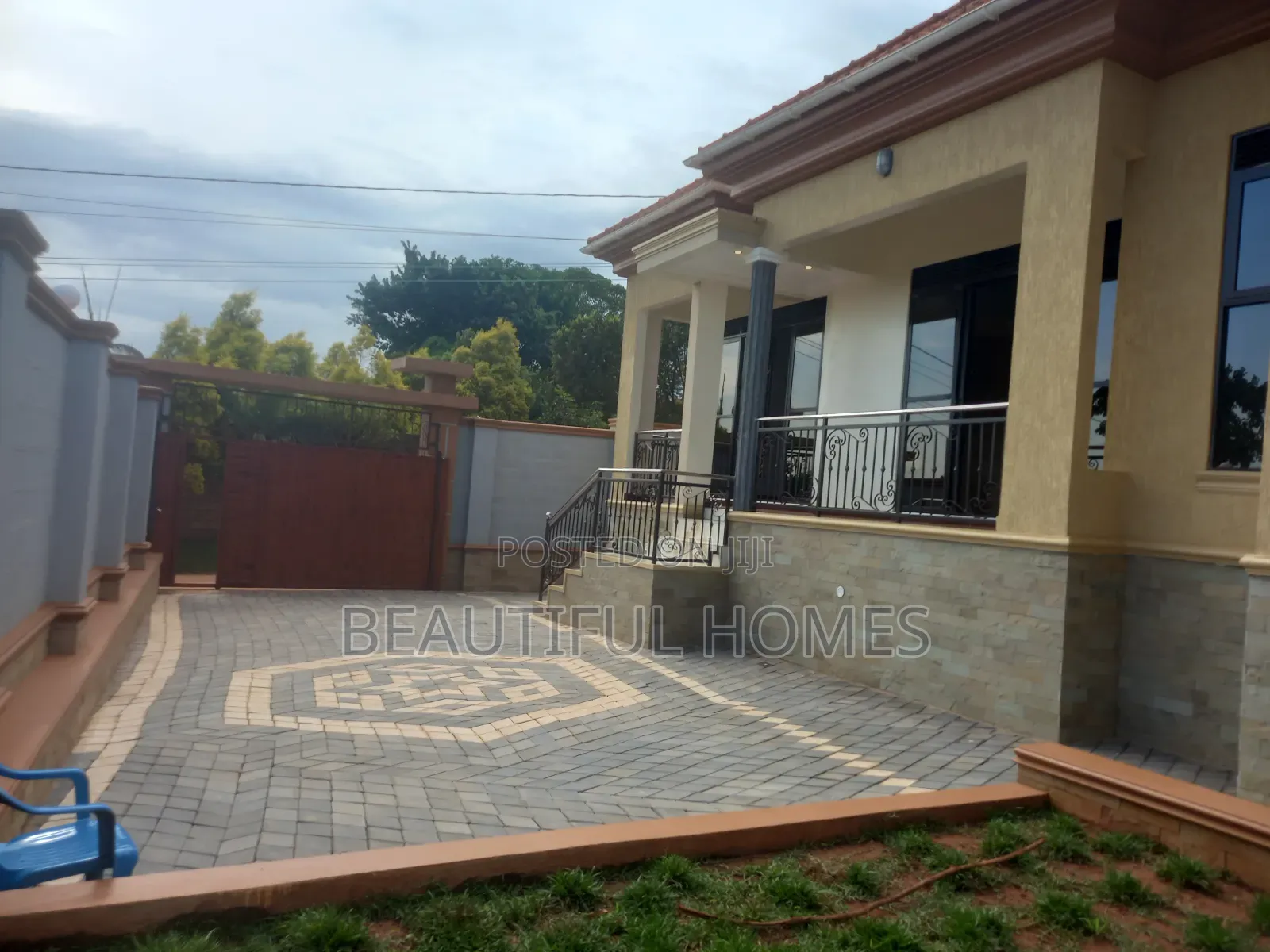 Furnished 4bdrm Bungalow in Kira, Nakawa for sale in Nakawa