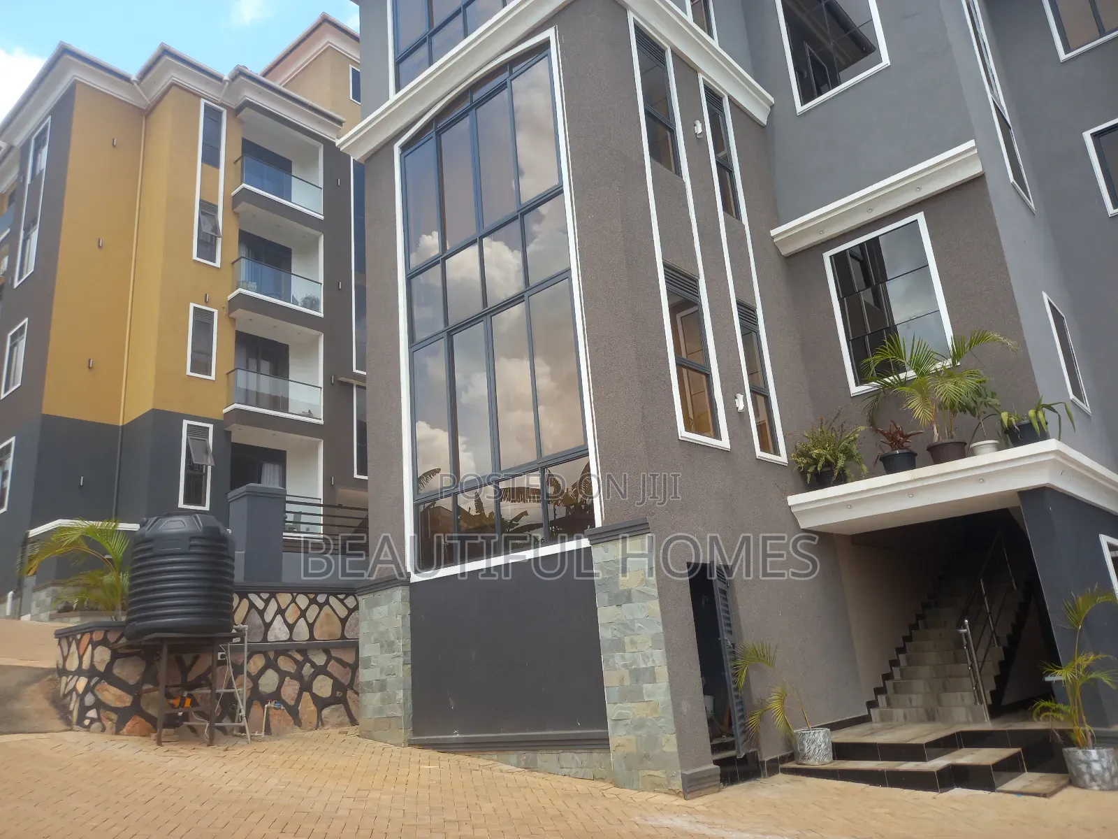 Furnished 2bdrm Apartment in Kisaasi, Central Division for sale in Central Division