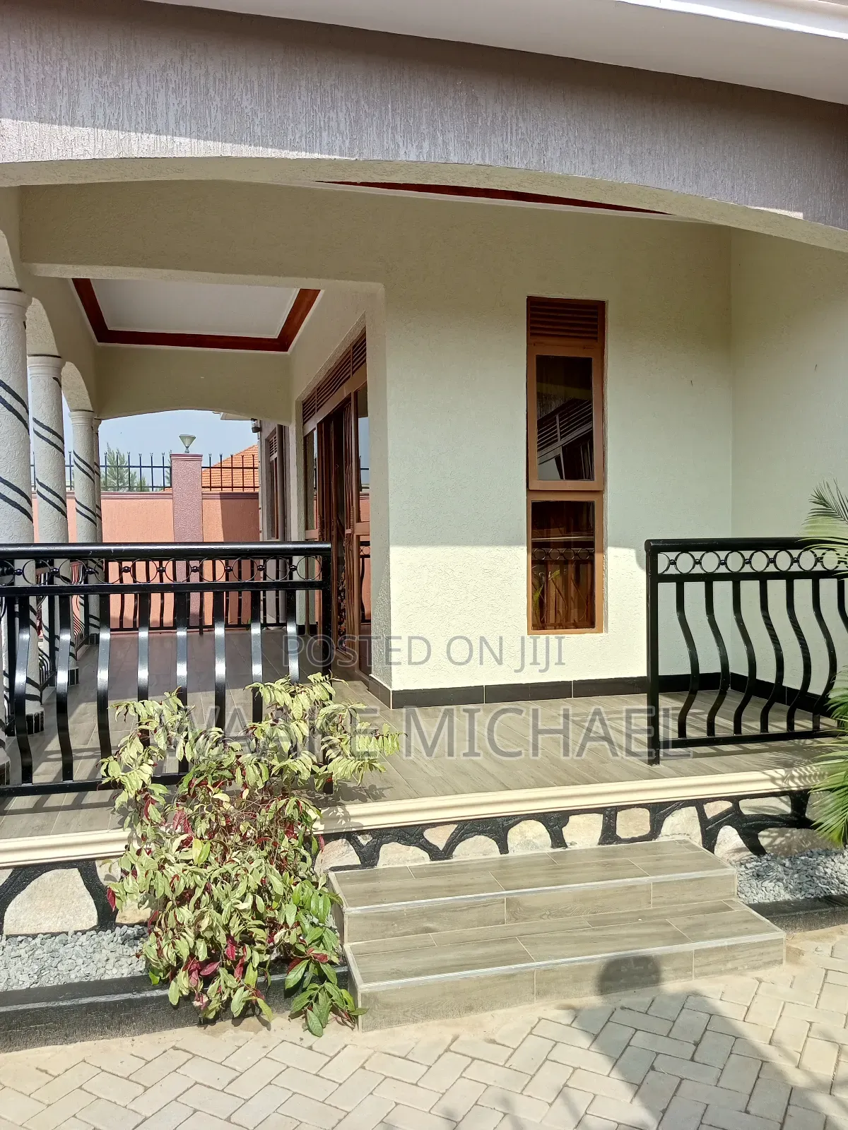 5bdrm House in Parliamentary Avenue, Kira for sale in Kira