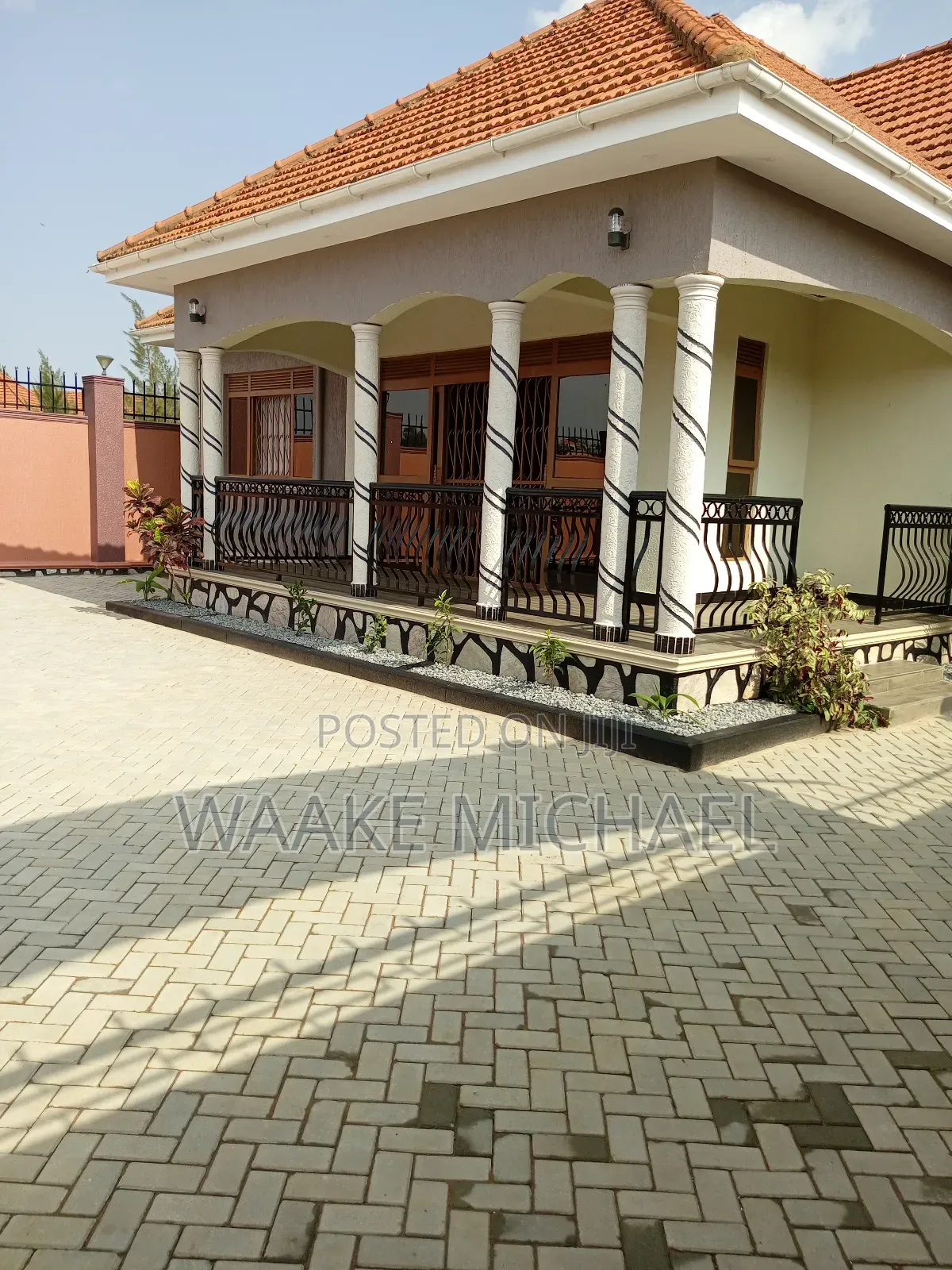 5bdrm House in Parliamentary Avenue, Kira for sale in Kira
