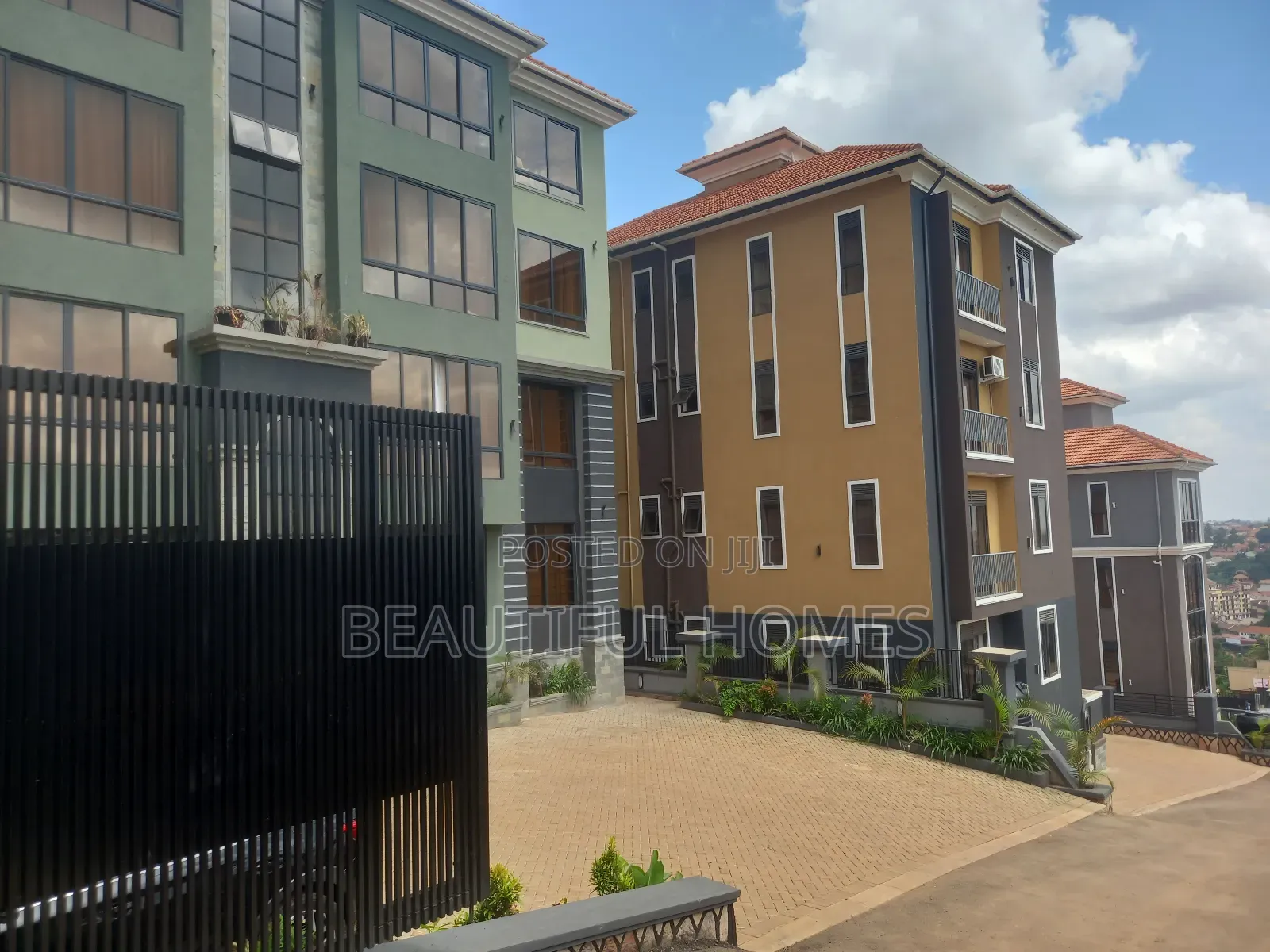 Furnished 2bdrm Apartment in Kisaasi, Central Division for sale in Central Division