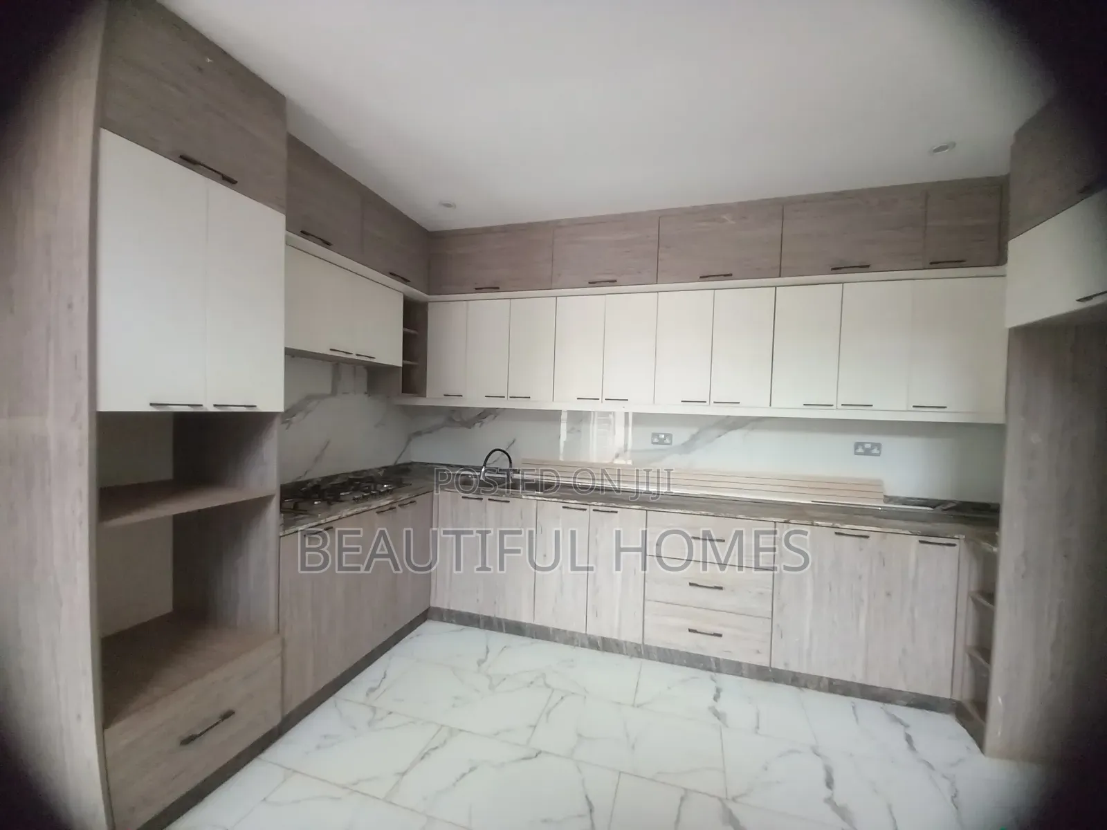 Furnished 4bdrm Duplex in Kira for sale in Kira