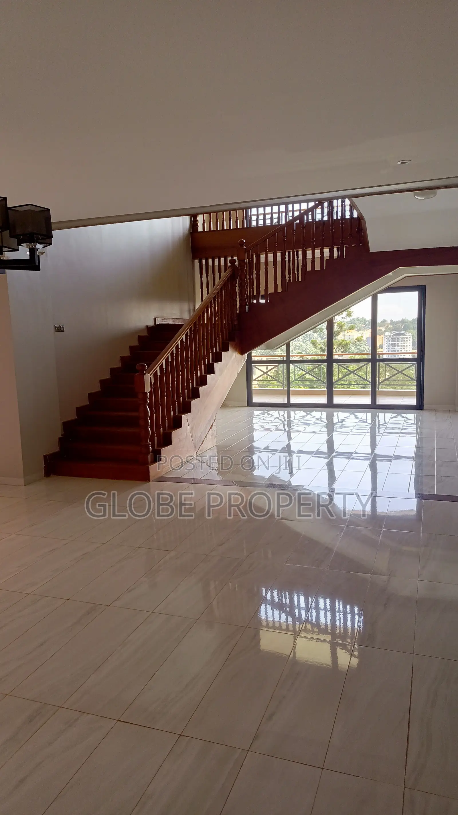 6bdrm Penthouse in Kololo, Central Division for rent in Central Division