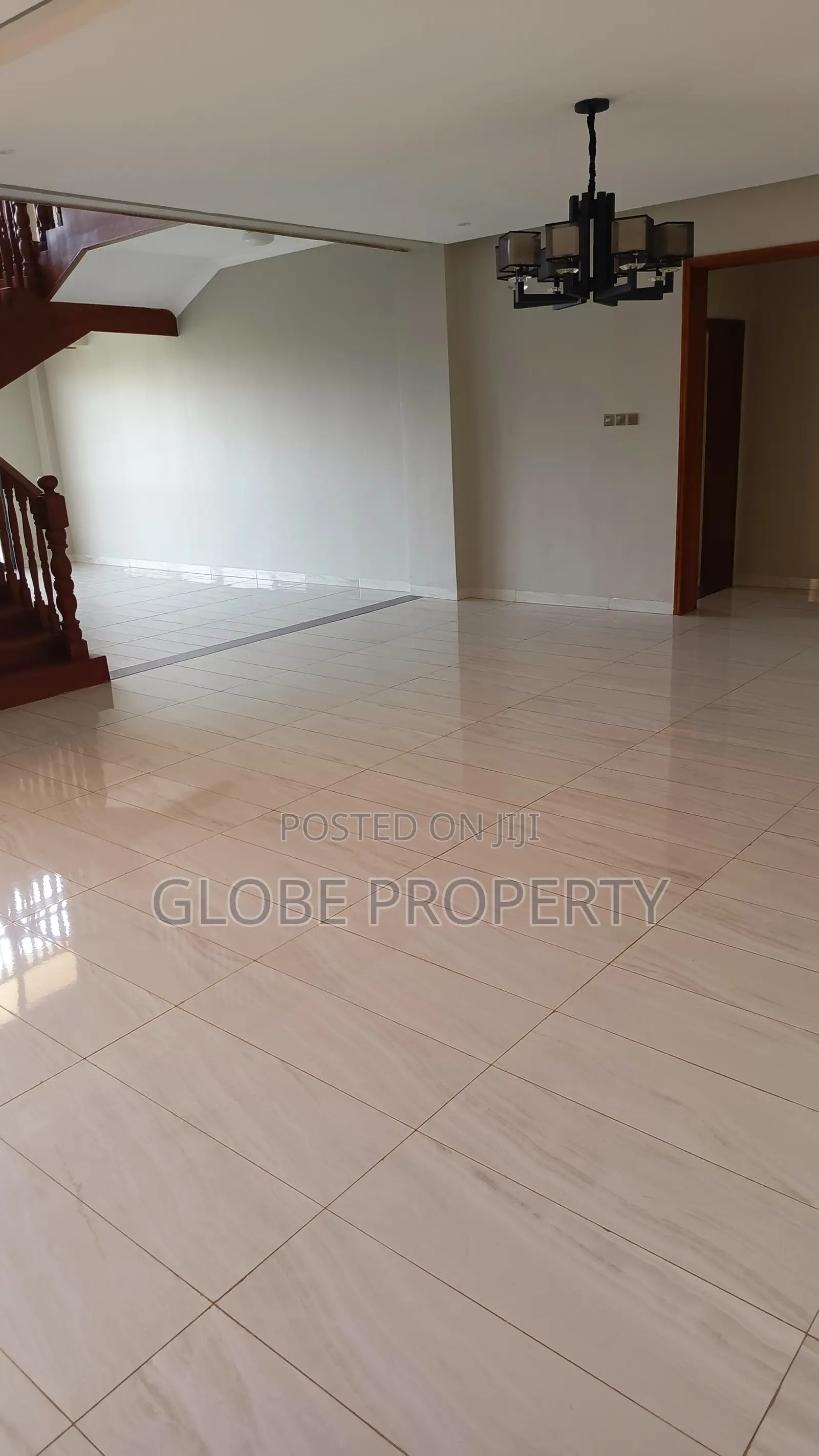 6bdrm Penthouse in Kololo, Central Division for rent in Central Division