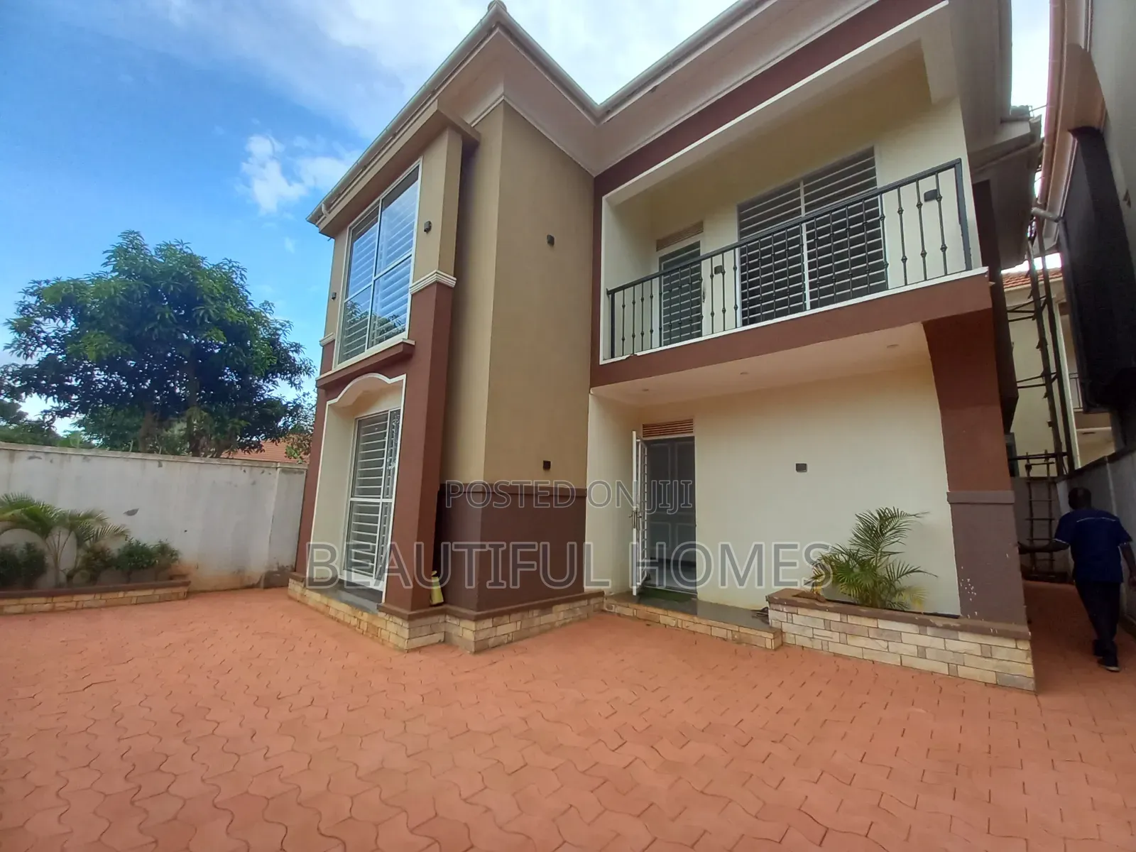 Furnished 4bdrm House in Kira for sale in Kira