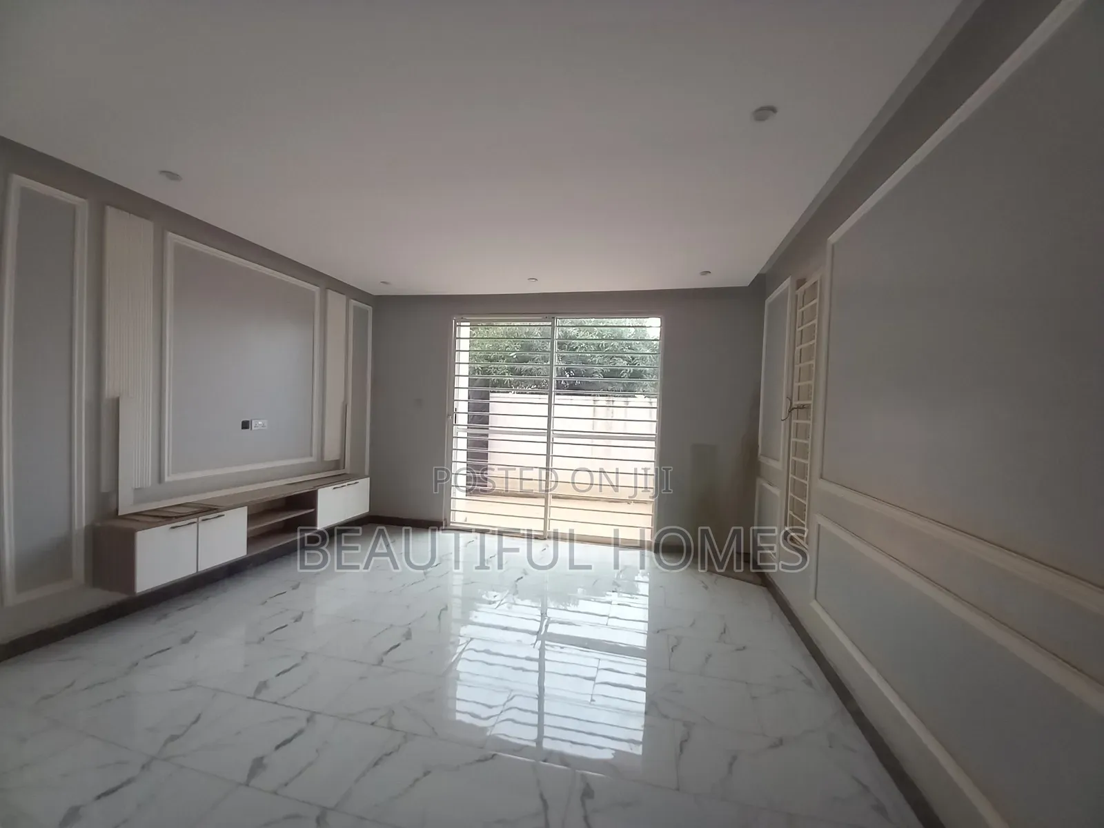 Furnished 4bdrm House in Kira for sale in Kira