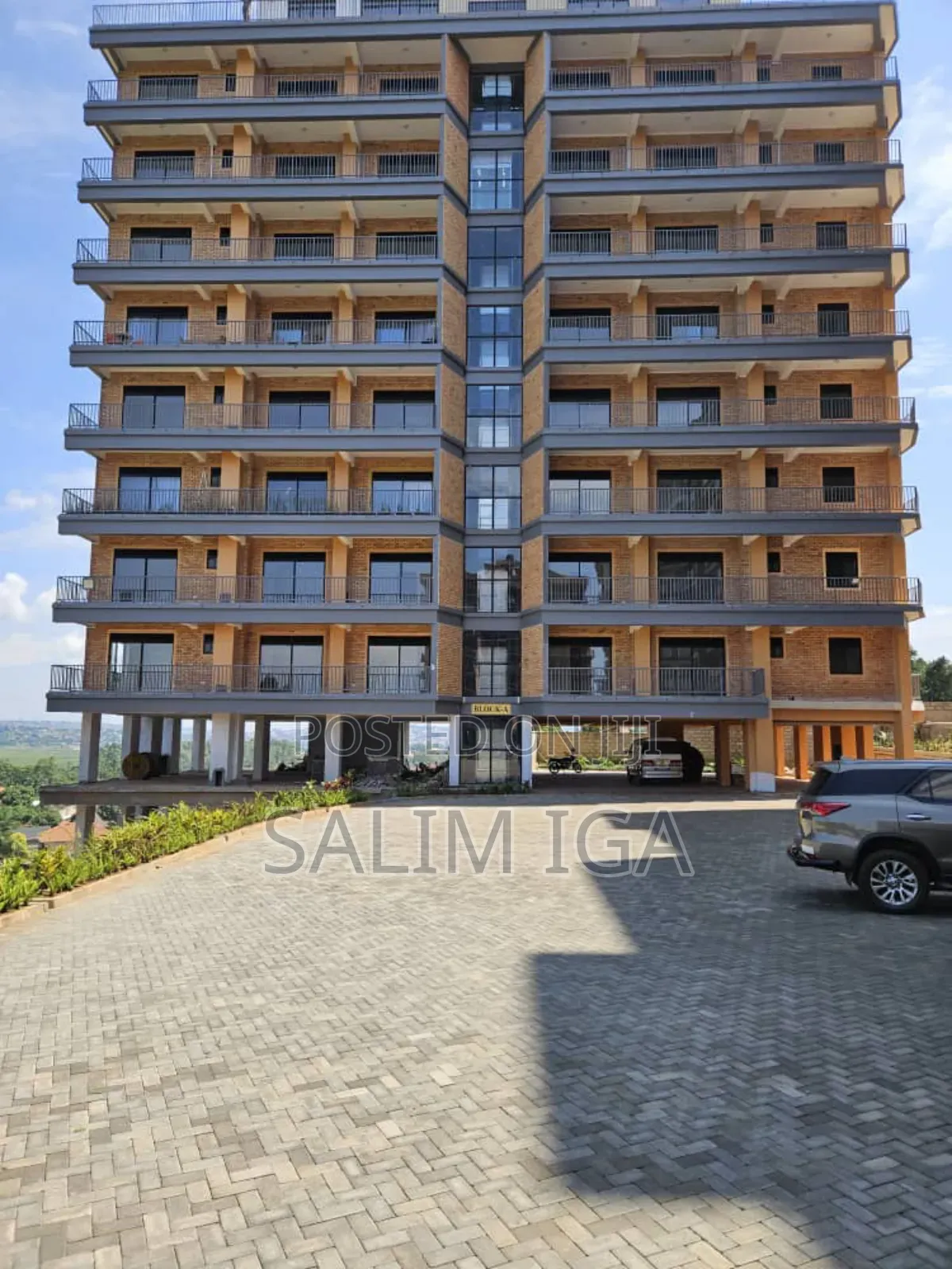 Furnished 1bdrm Block of Flats in Kololo Property, Central Division in Central Division