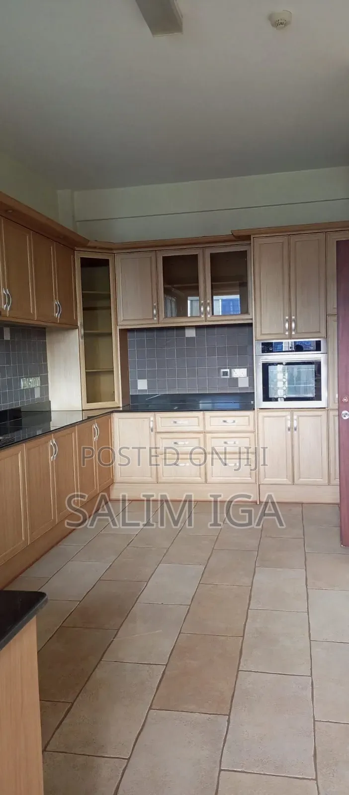 4bdrm Maisonette in Kololo Property, Central Division for rent in Central Division