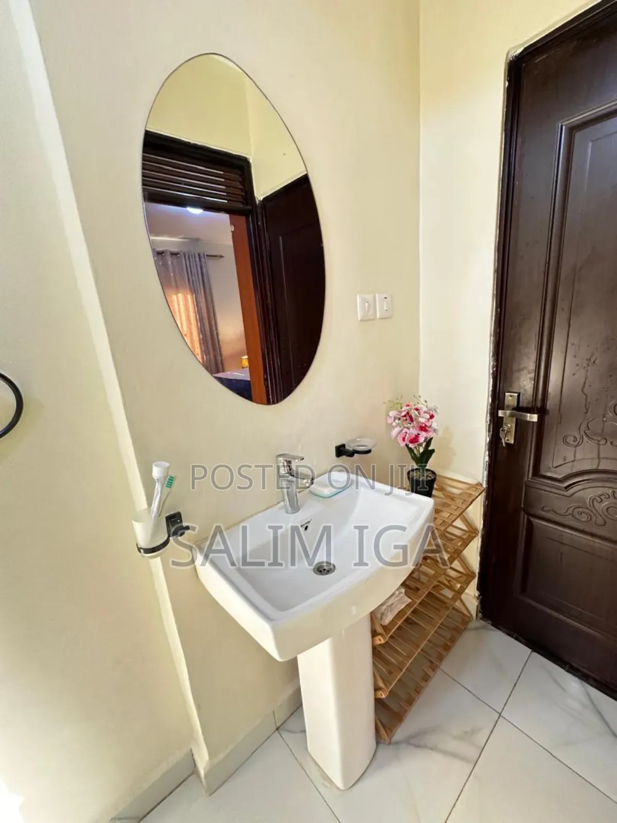 Furnished 1bdrm Room & Parlour in Kololo Property, Central Division in Central Division