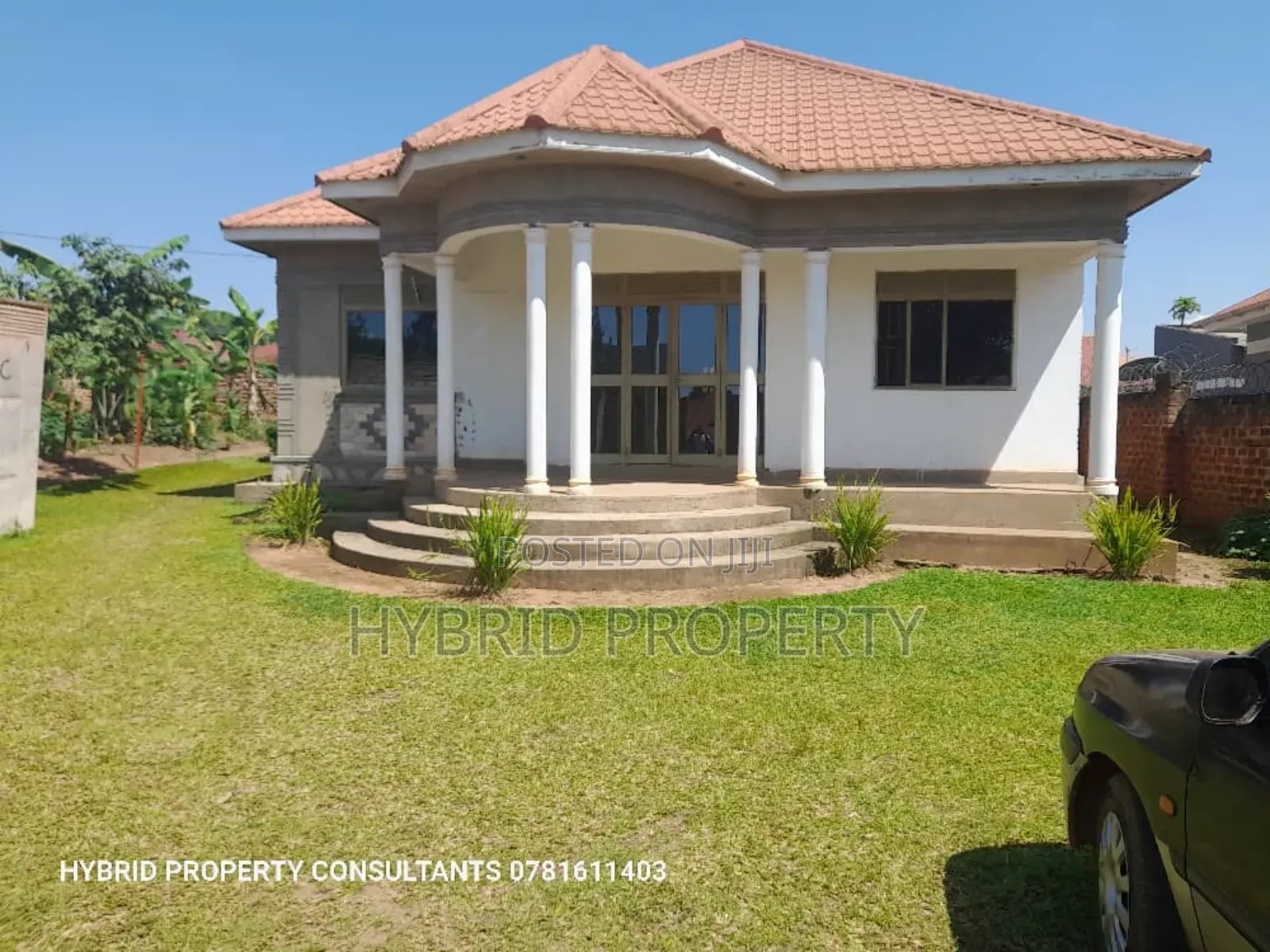 4bdrm House in Wakiso~Namusera Town for sale in Wakiso / Wakiso