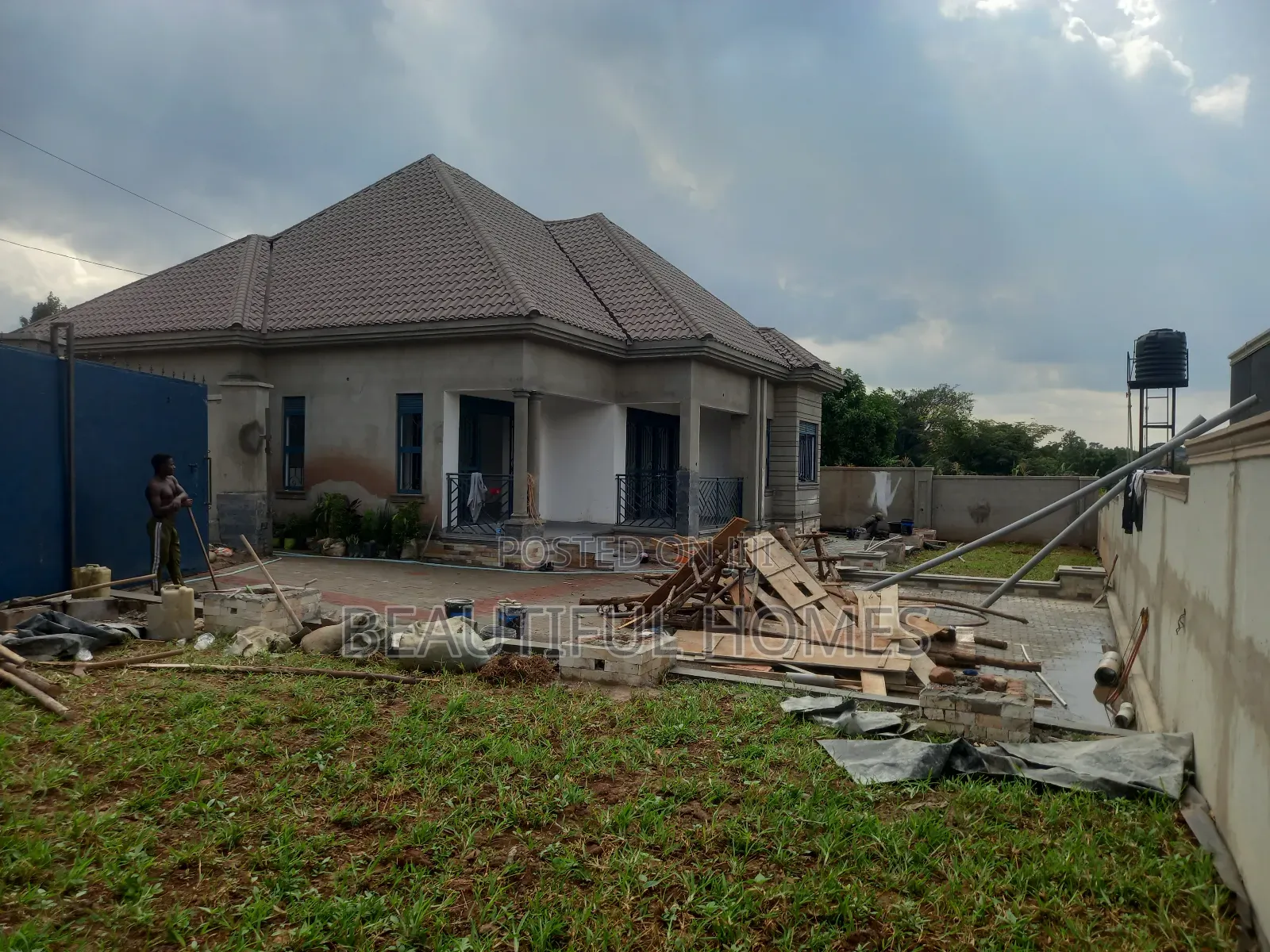 Furnished 4bdrm House in Kira for sale in Kira