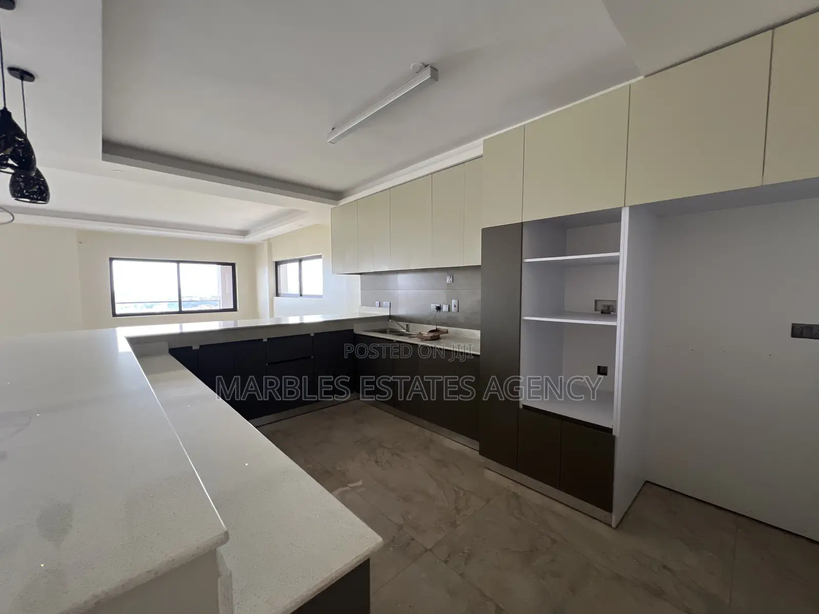 4bdrm Condo in Kololo, Central Division for sale in Central Division