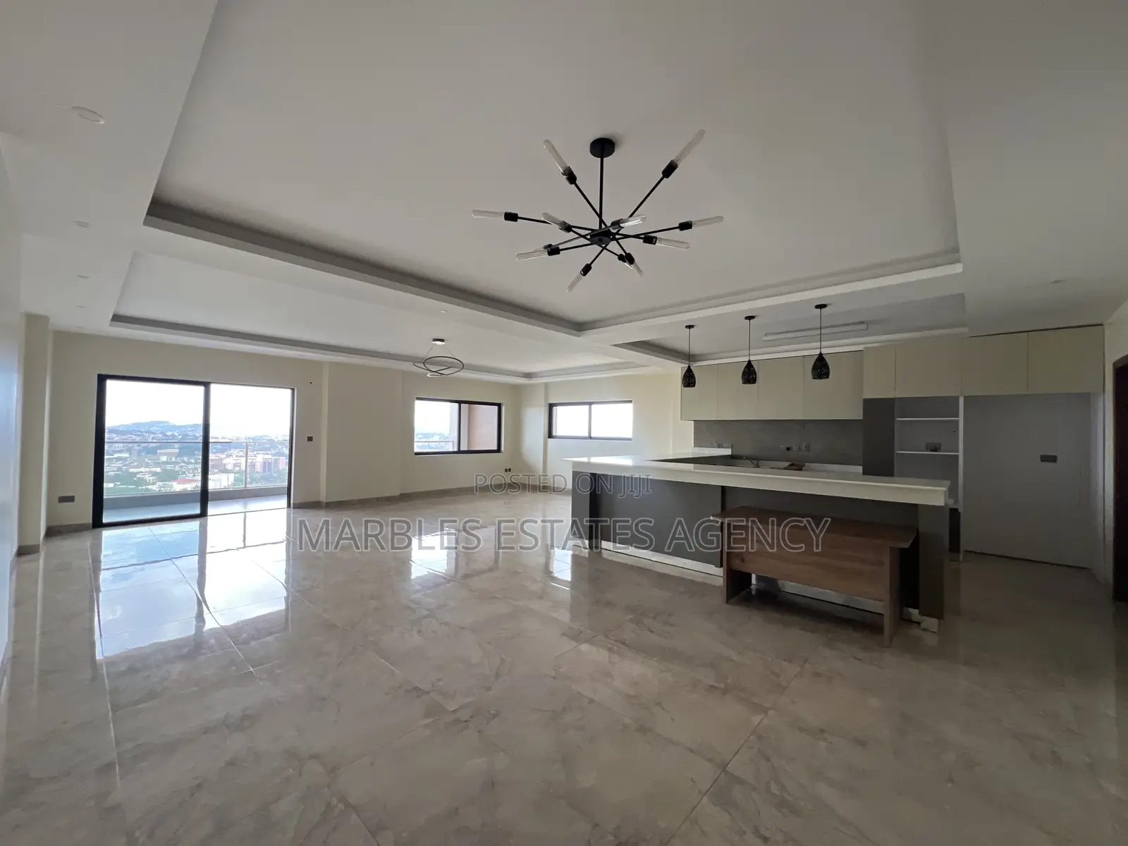4bdrm Condo in Kololo, Central Division for sale in Central Division