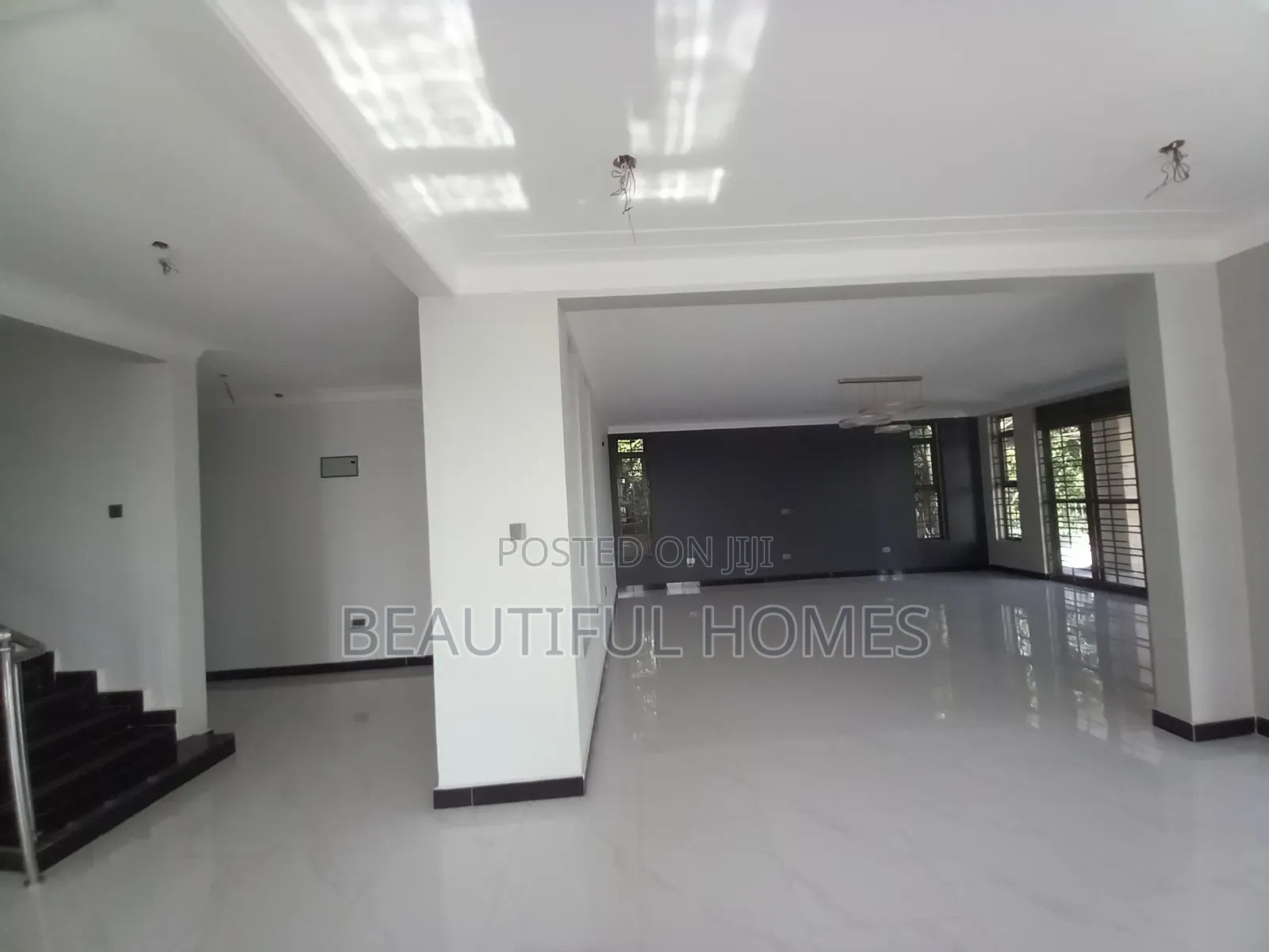 Furnished 7bdrm House in Kyanja Hill, Central Division for sale in Central Division