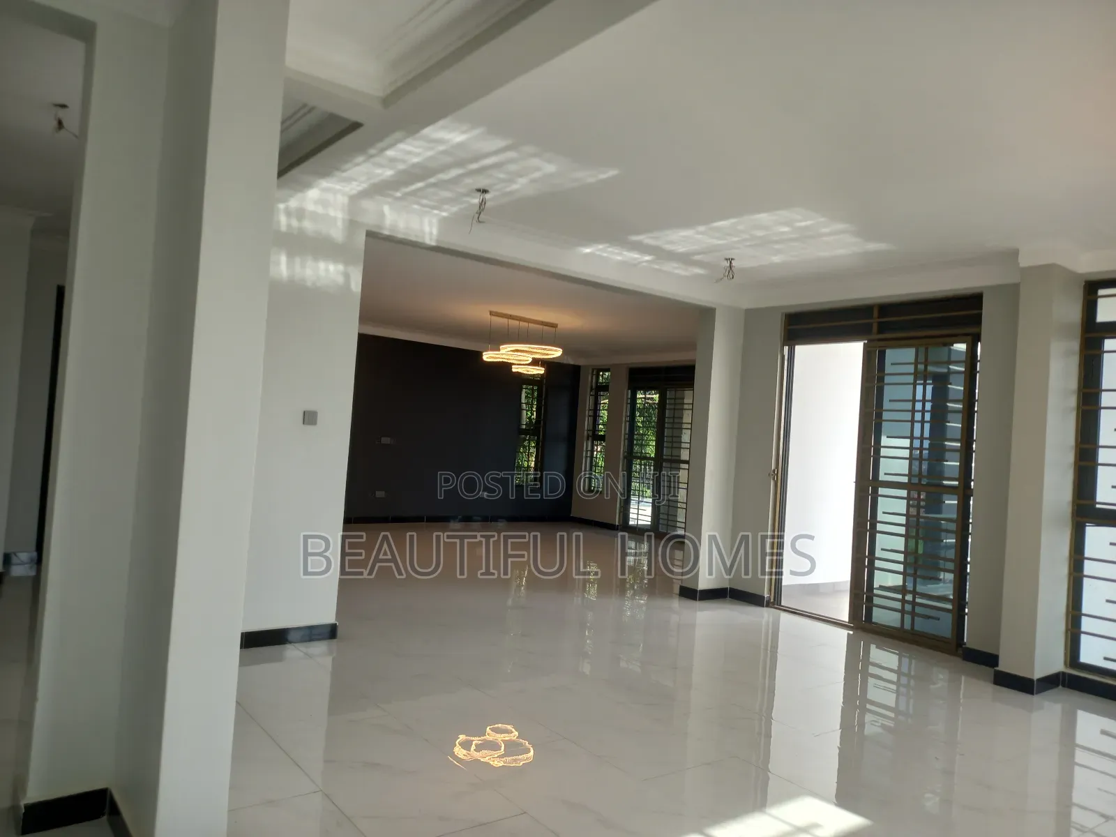 Furnished 7bdrm House in Kyanja Hill, Central Division for sale in Central Division