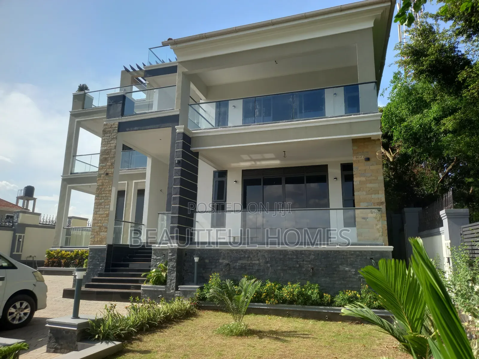 Furnished 7bdrm House in Kyanja Hill, Central Division for sale in Central Division