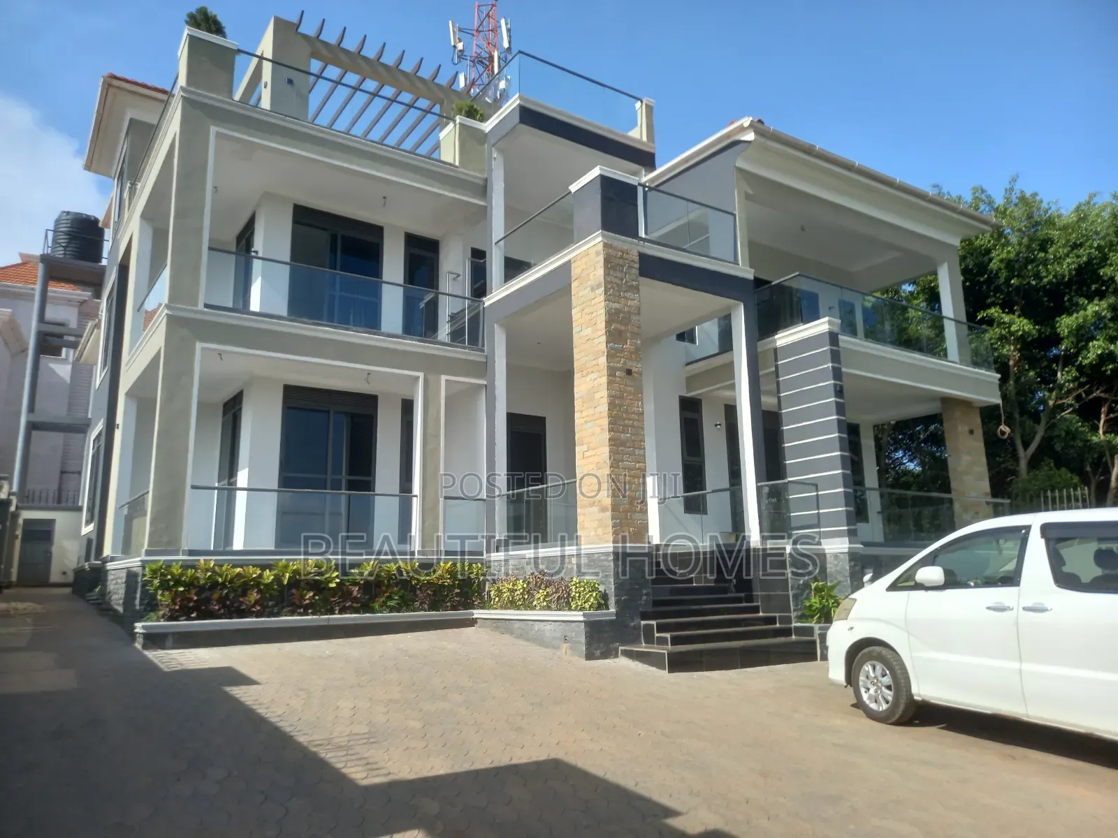 Furnished 7bdrm Mansion in Kyanja, Nakawa for sale in Nakawa