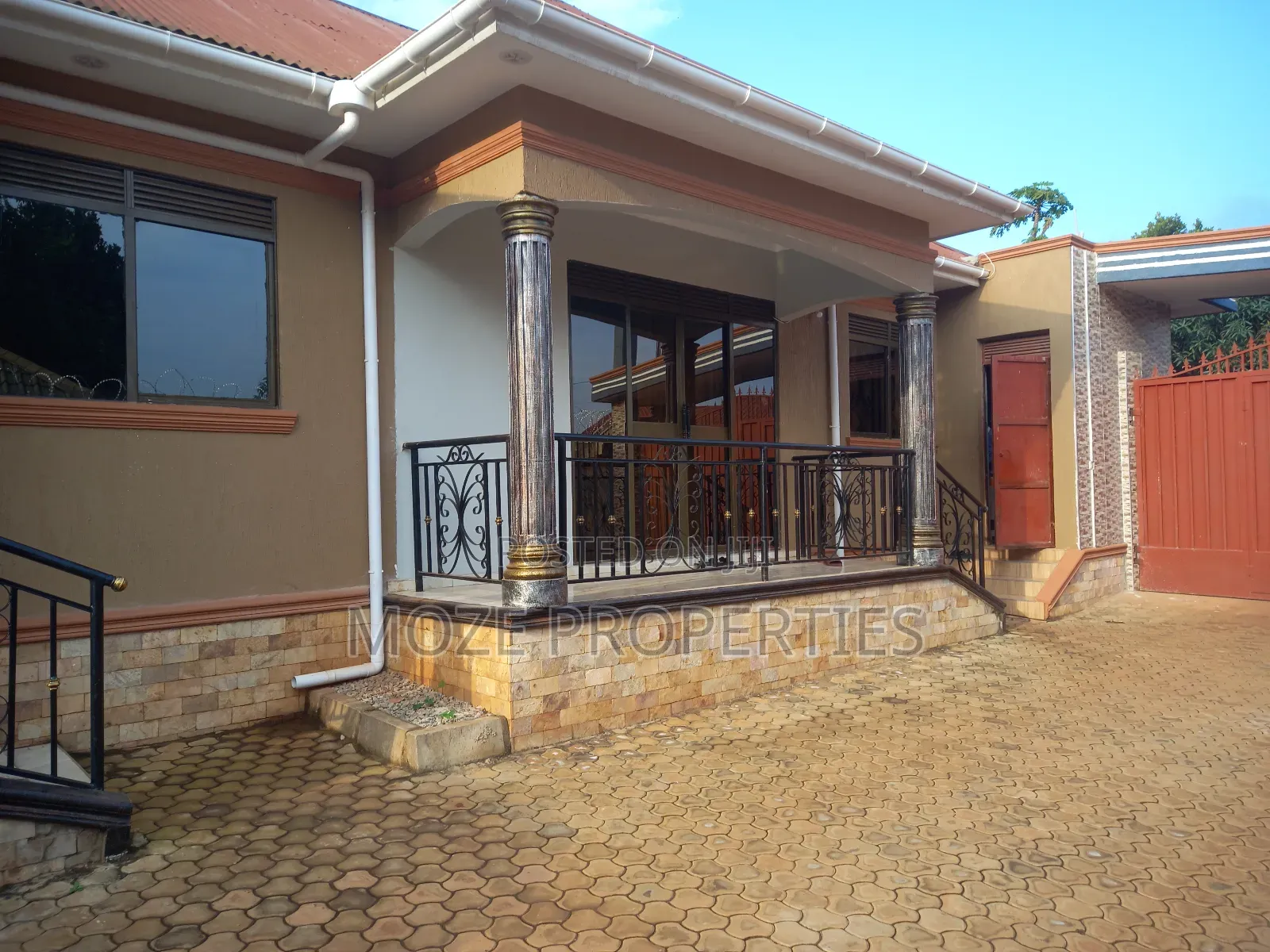 2bdrm Bungalow in Bweyogerere, Central Division for rent in Central Division