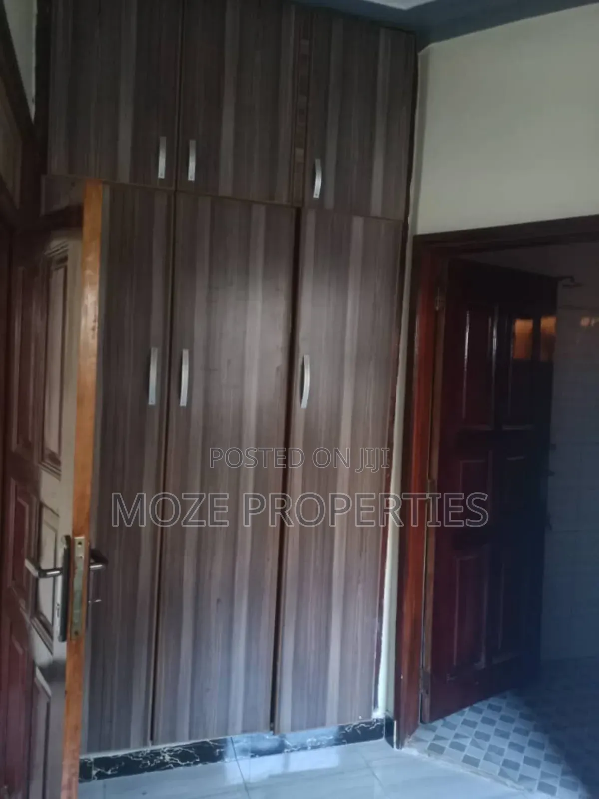 1bdrm Bungalow in Mutungo., Central Division for rent in Central Division