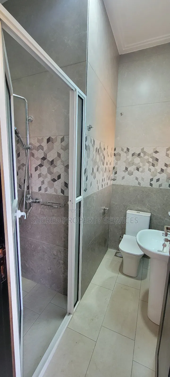 2bdrm Apartment in Kiwatule, Central Division for rent in Central Division