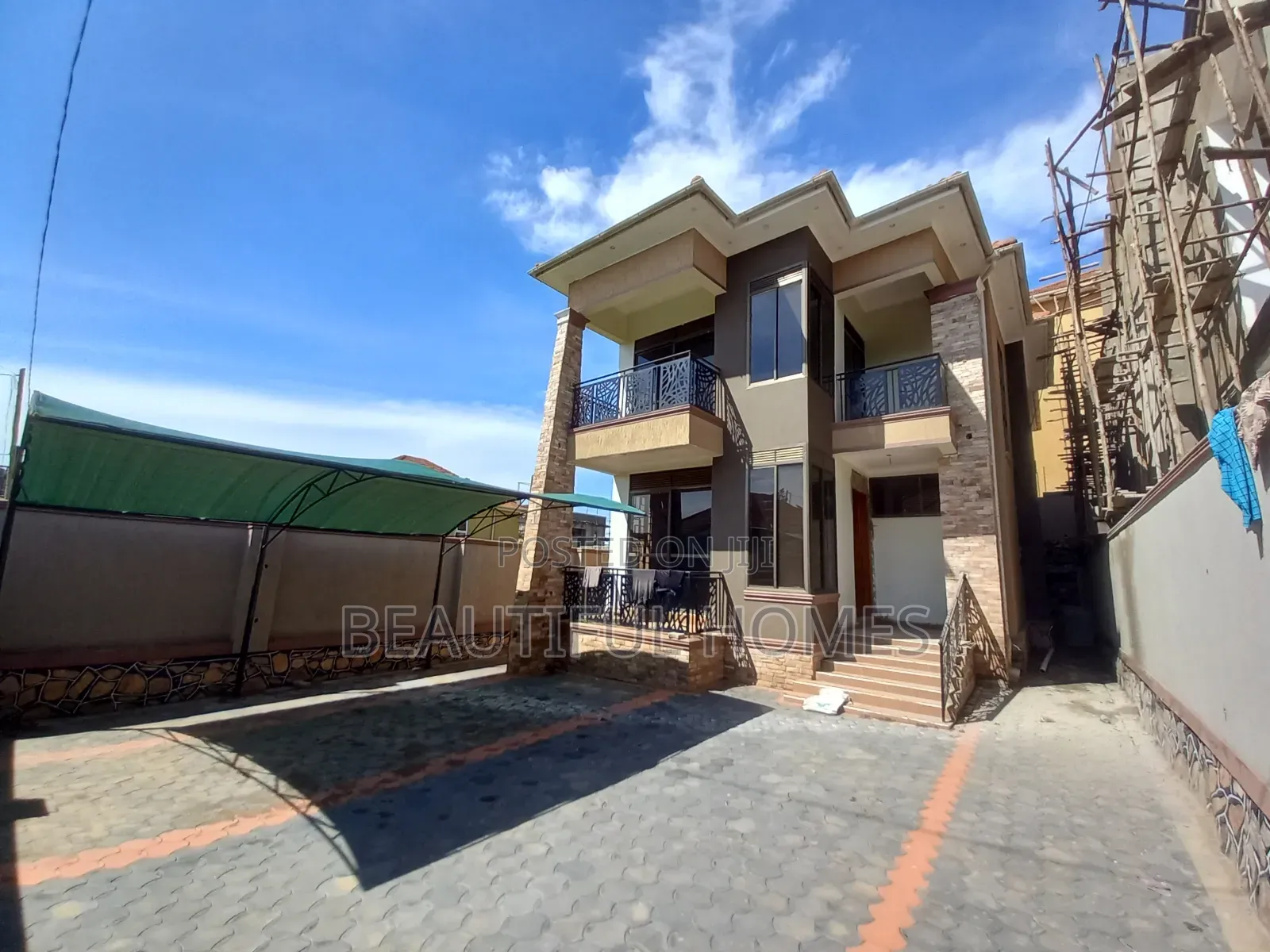 Furnished 4bdrm Duplex in Kira Gated Tarmacked for sale in Kira
