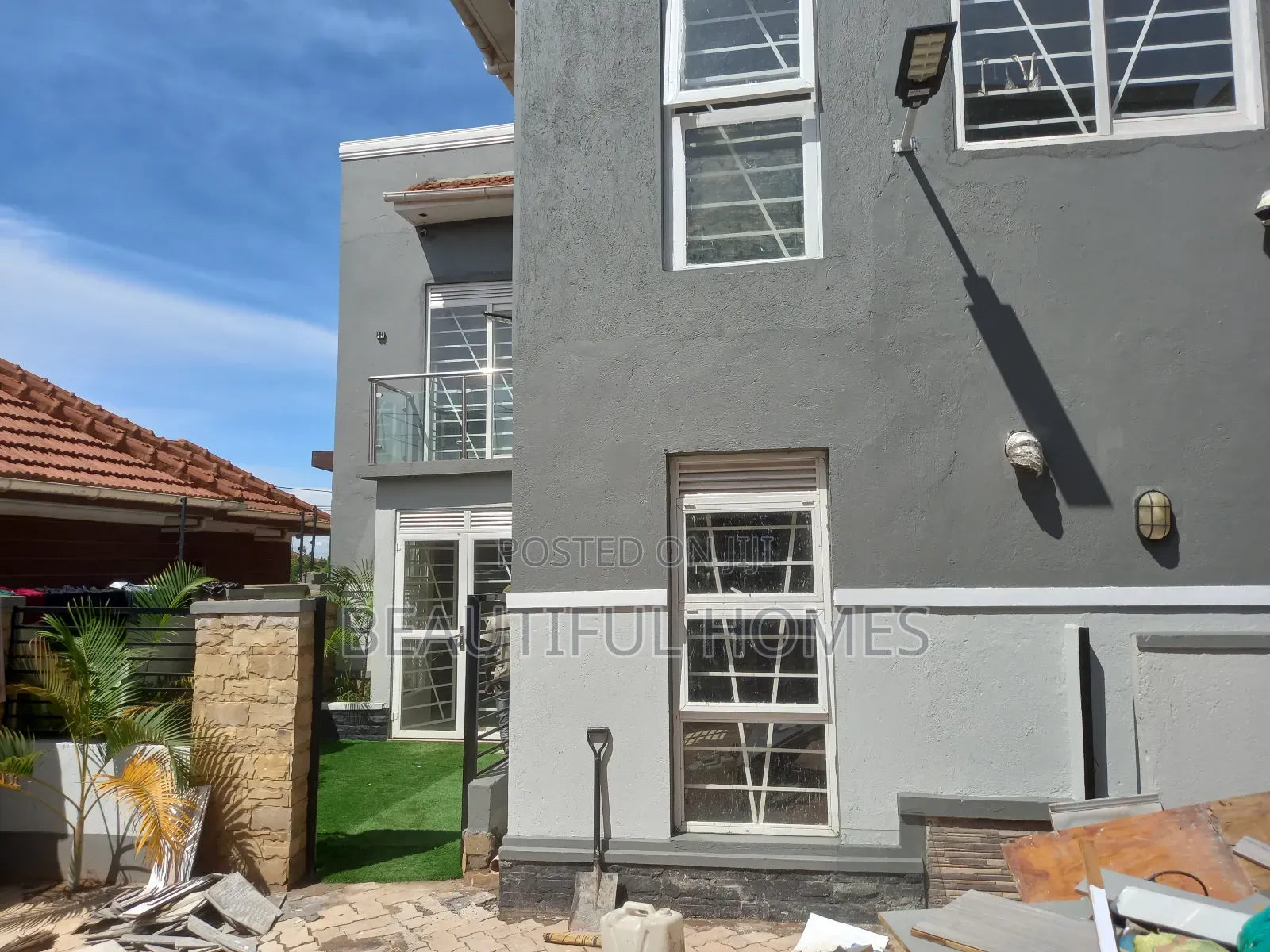 Furnished 4bdrm Duplex in Kira Town for sale in Kira