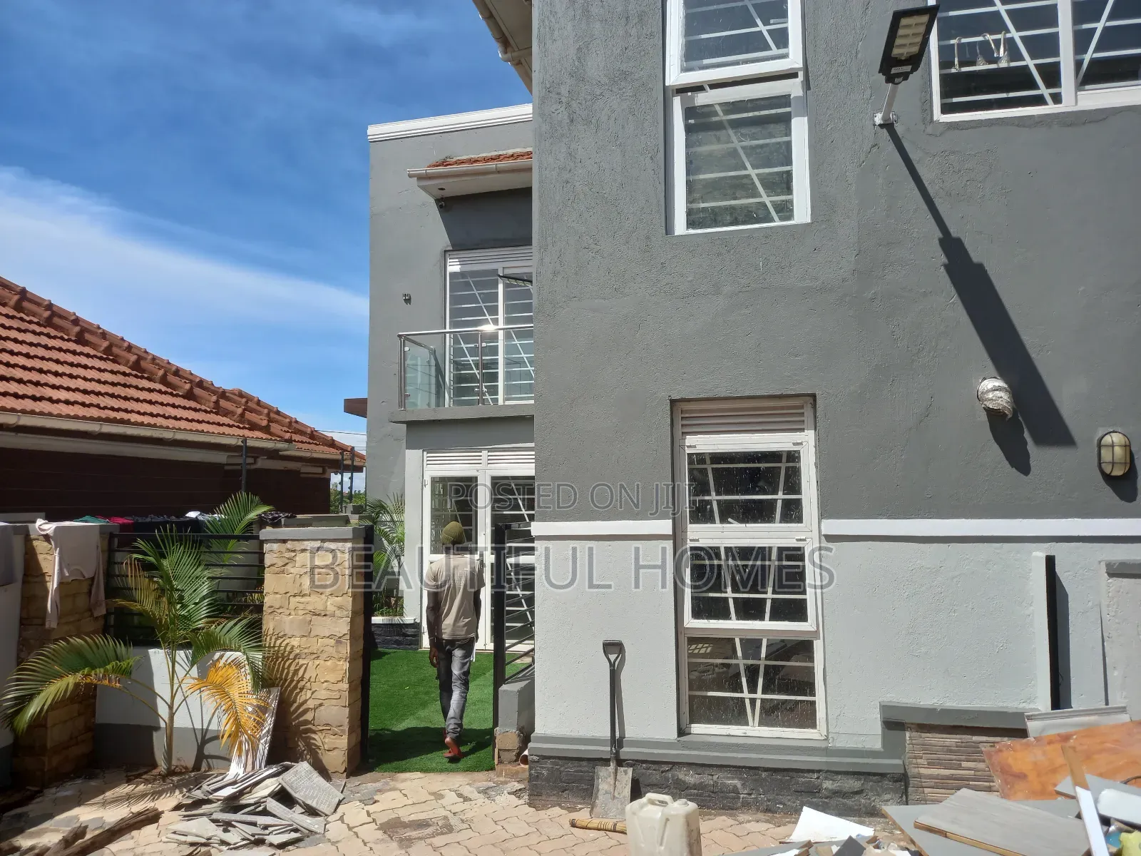 Furnished 4bdrm Duplex in Kira Town for sale in Kira