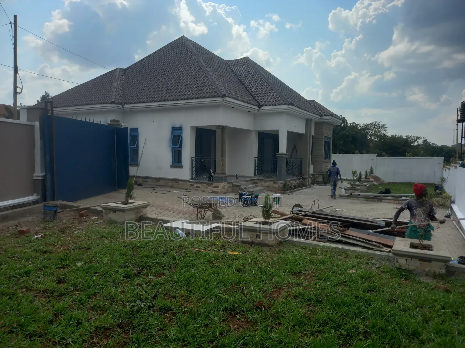 Furnished 4bdrm House in Kira for sale in Kira