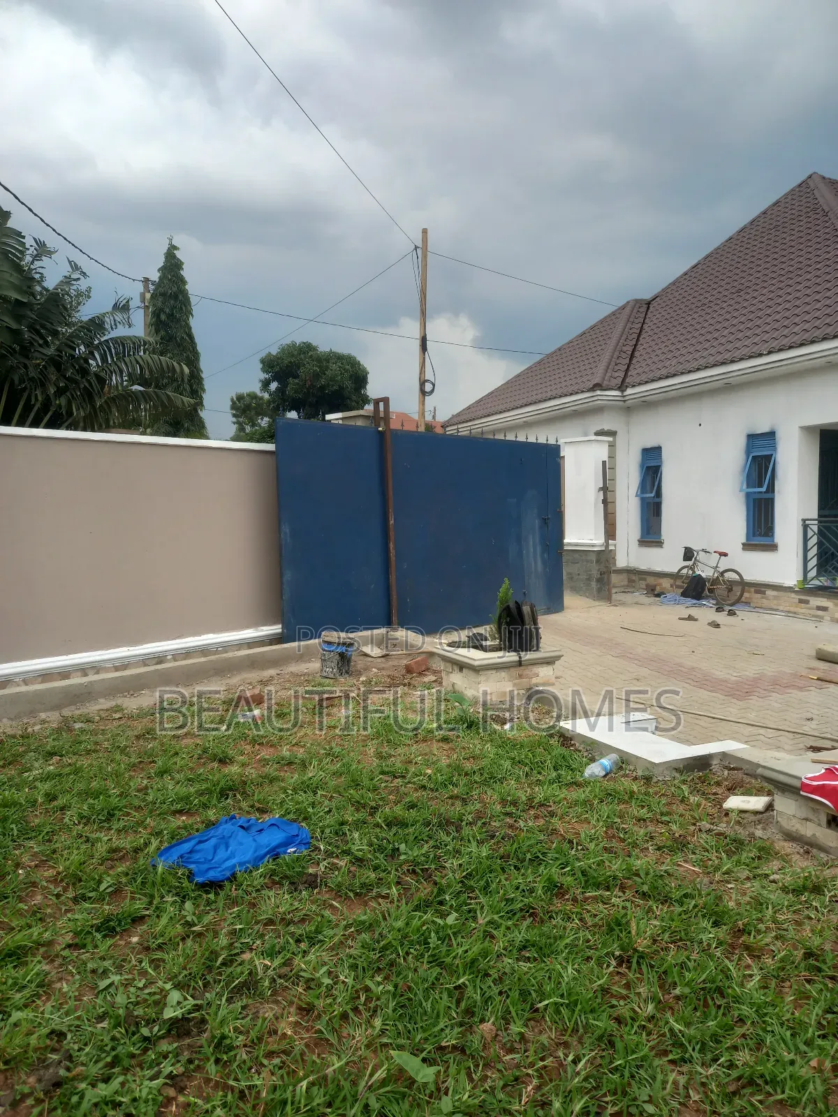 Furnished 4bdrm House in Kira for sale in Kira