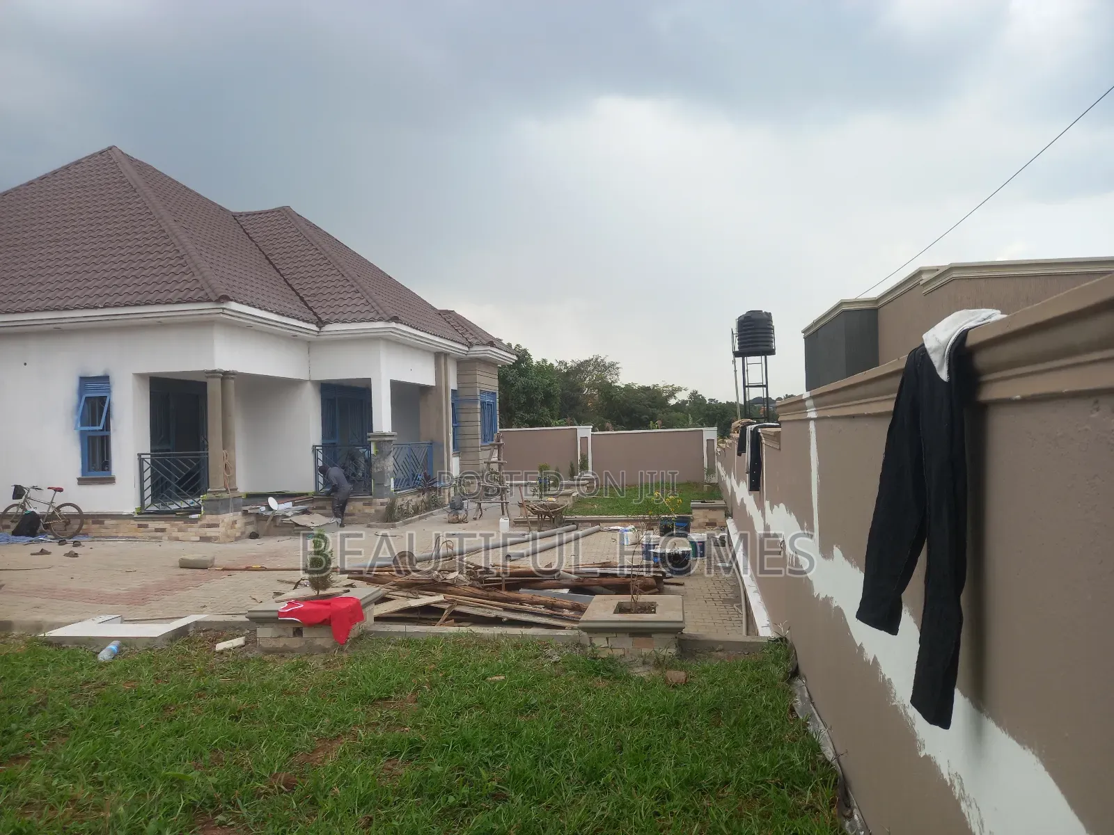 Furnished 4bdrm Bungalow in Kira for sale in Kira