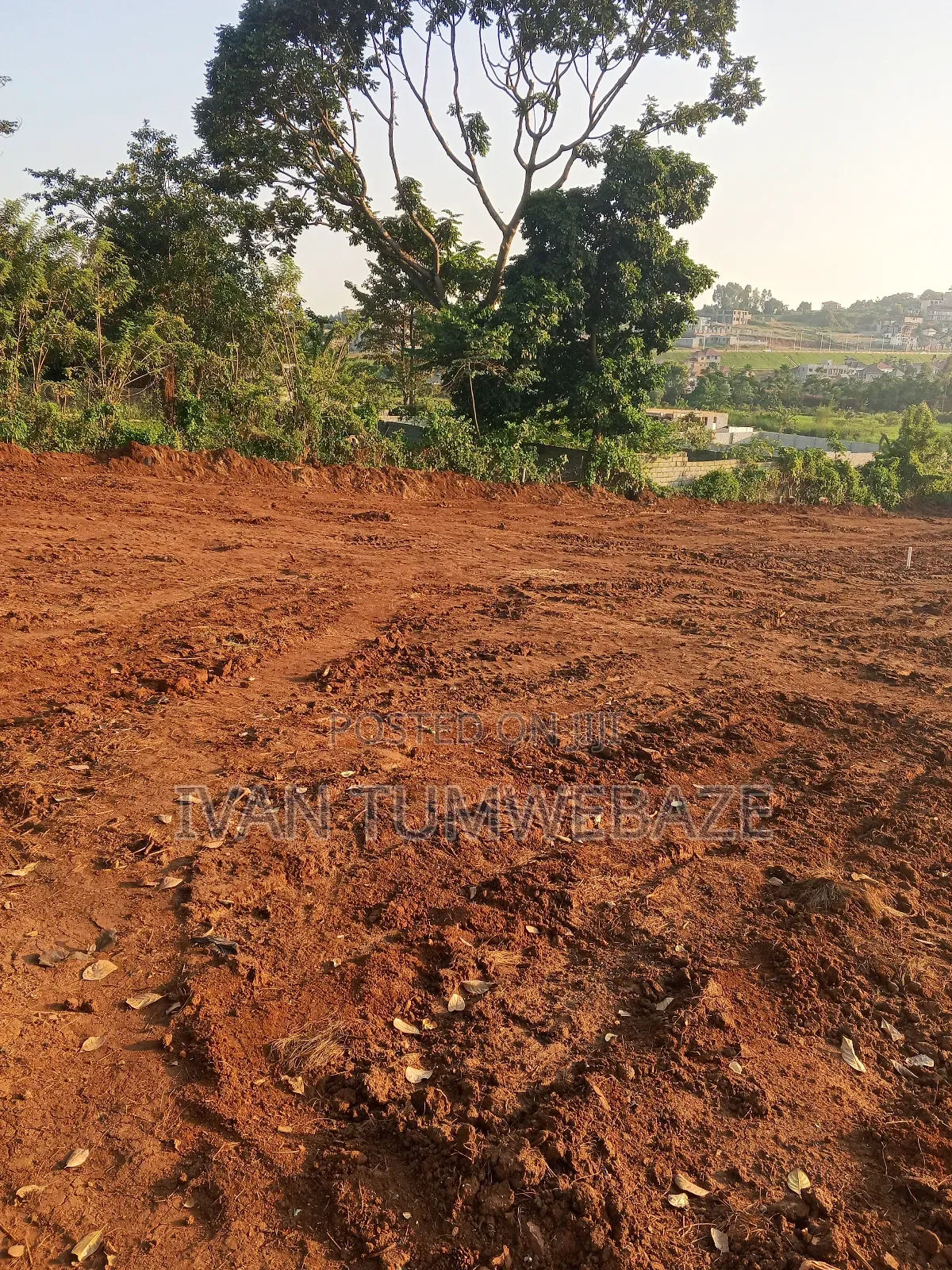 Plots for Sale in Kigo . Munyonyo Express in Makindye