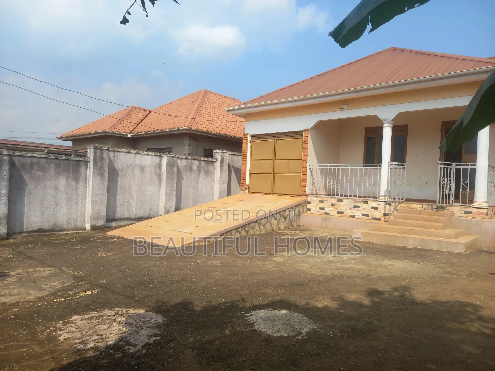 Furnished 3bdrm House in Kira Nsasa for sale in Kira