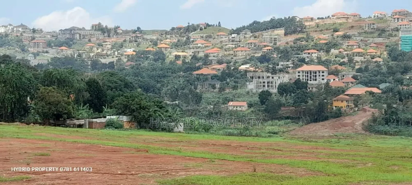 Prime Plots for Sale at Bwebajja Luxurious Estate~Entebbe Rd in Ssisa