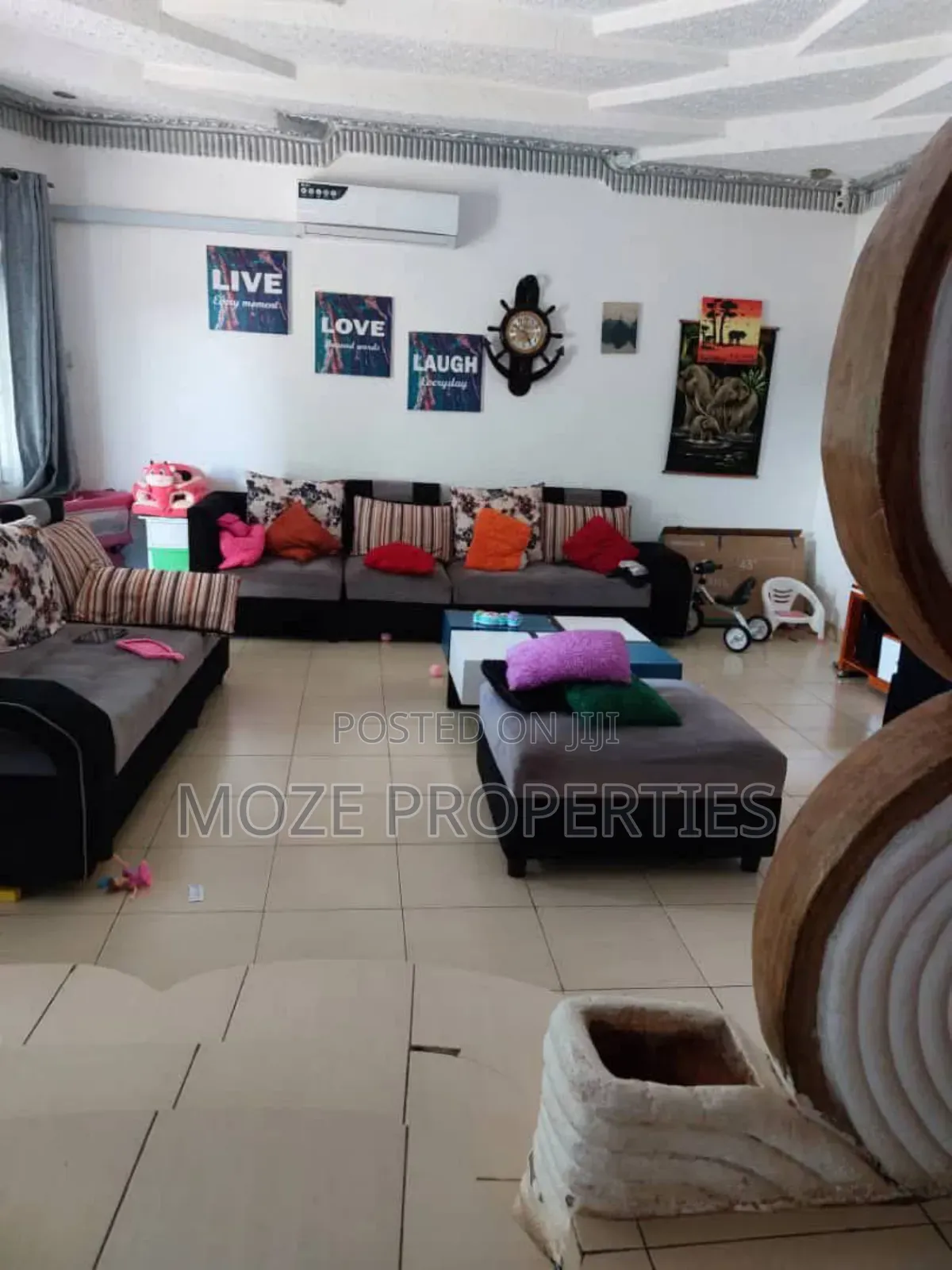 3bdrm Bungalow in Mukono Wantoni, Central Division for sale in Central Division