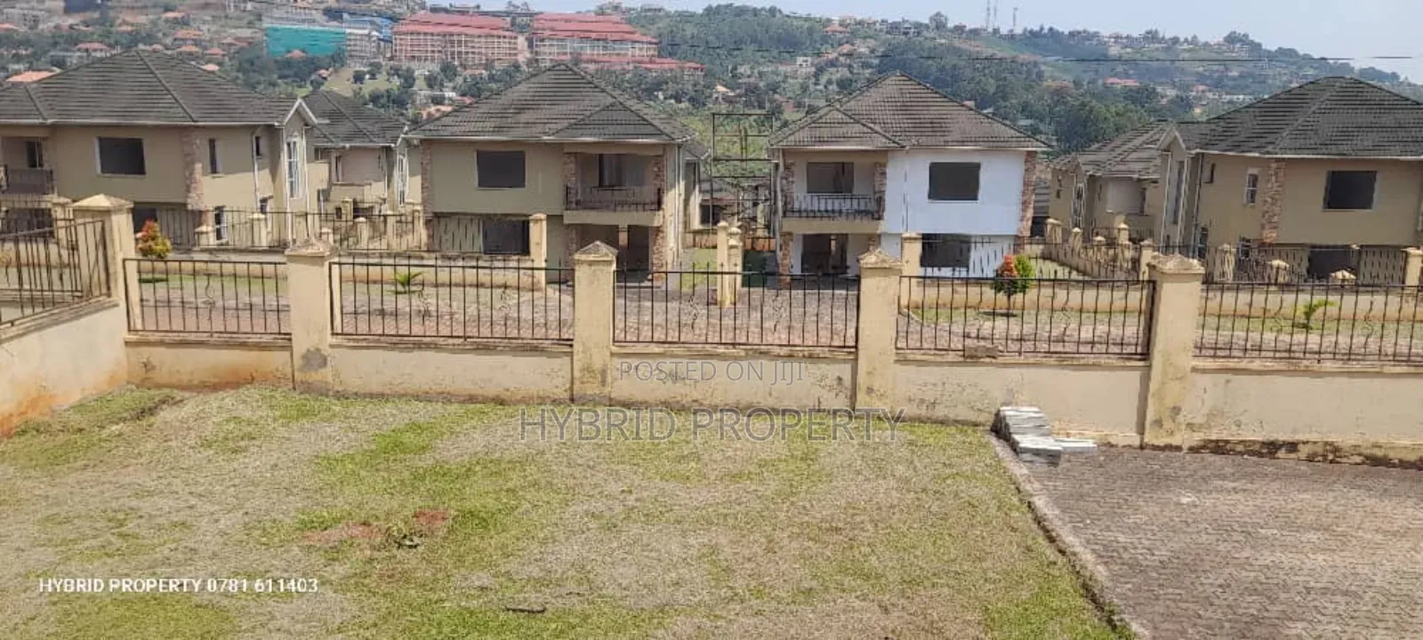 4bdrm House in Bwebajja Housing for sale in Wakiso / Wakiso