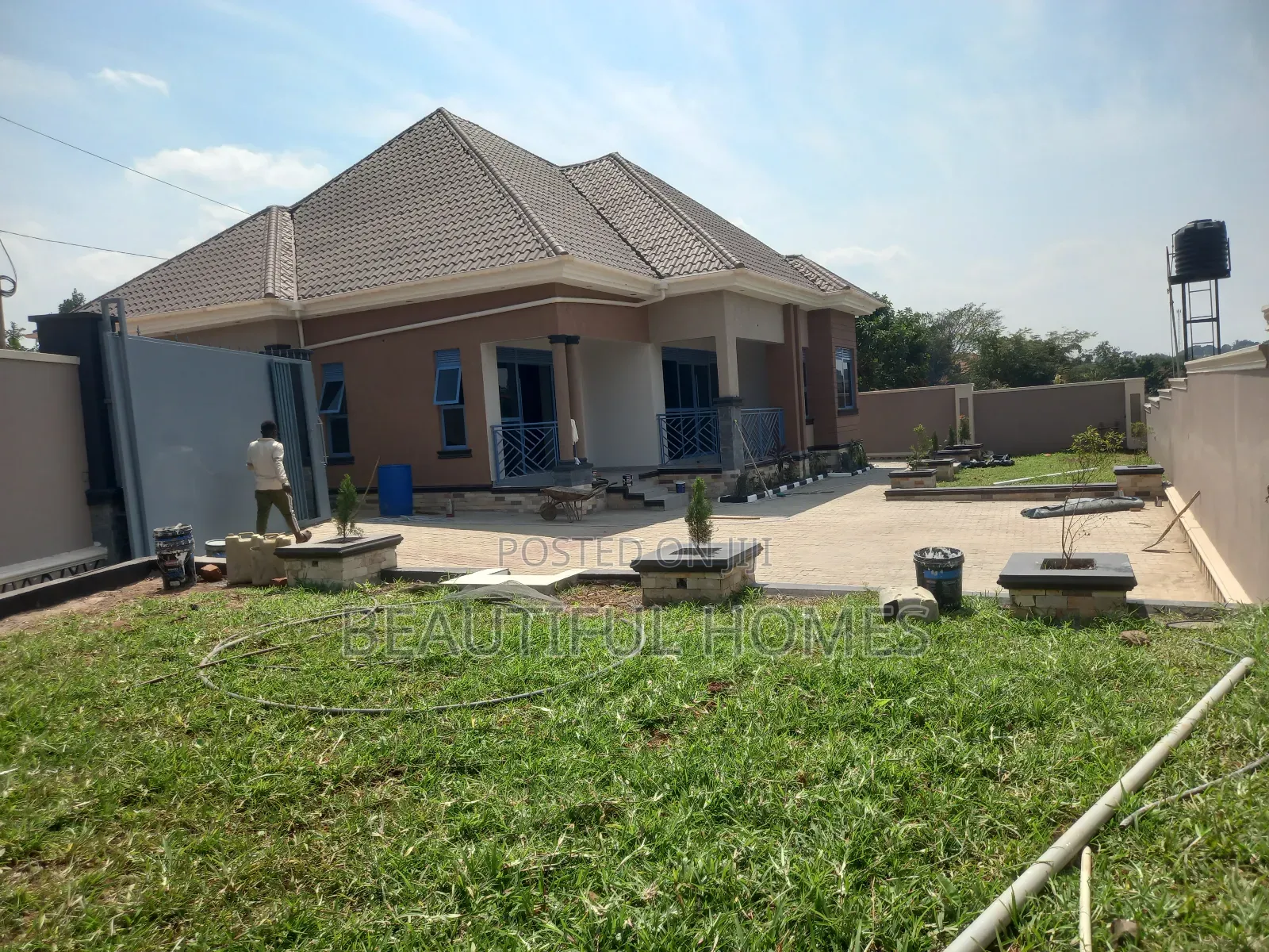 Furnished 4bdrm House in Kira for sale in Kira