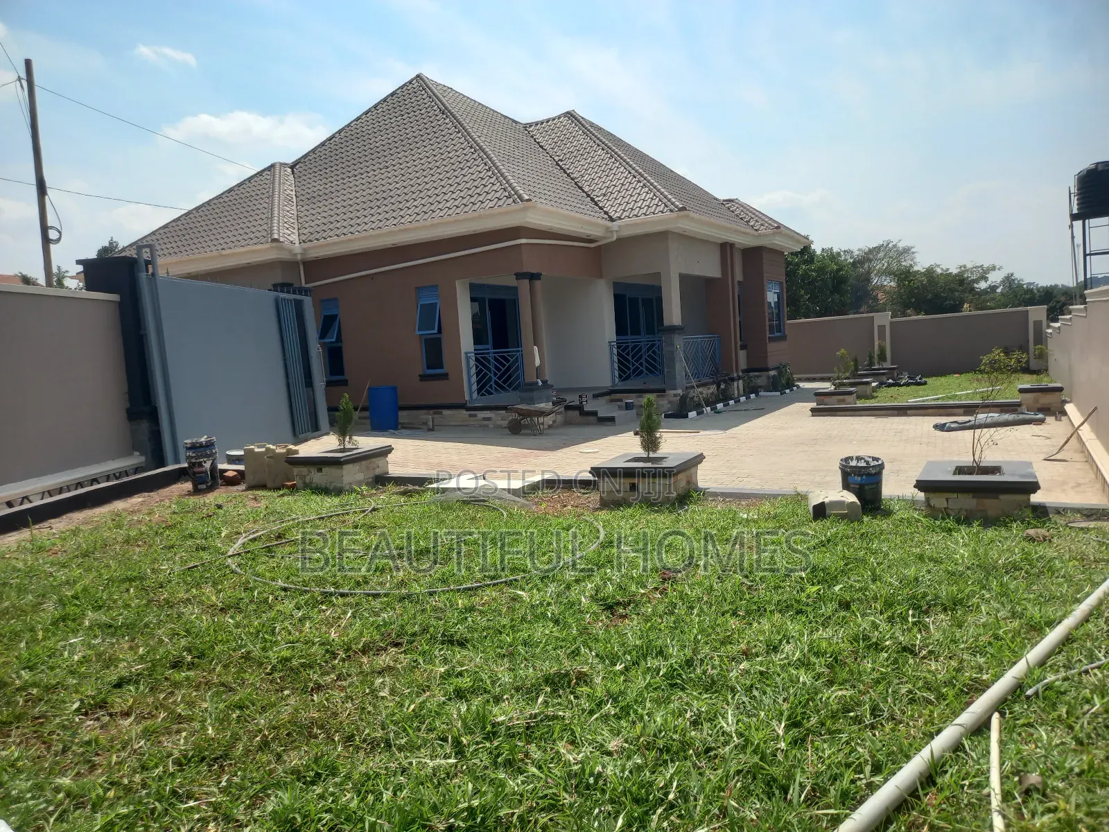 Furnished 4bdrm House in Kira for sale in Kira