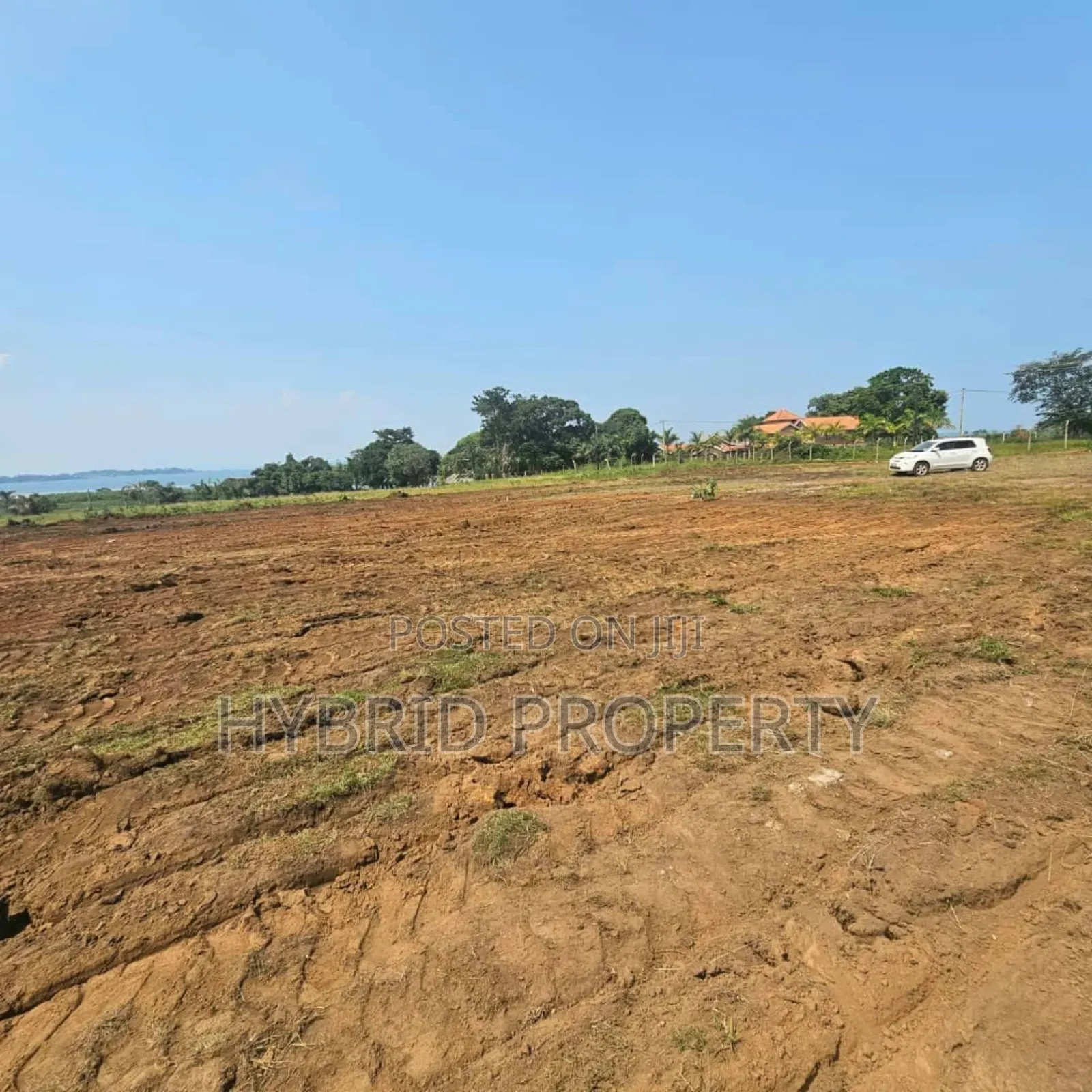 Prime Plots for Sale at Bwerenga Resort Lakeview Land Estate in Katabi