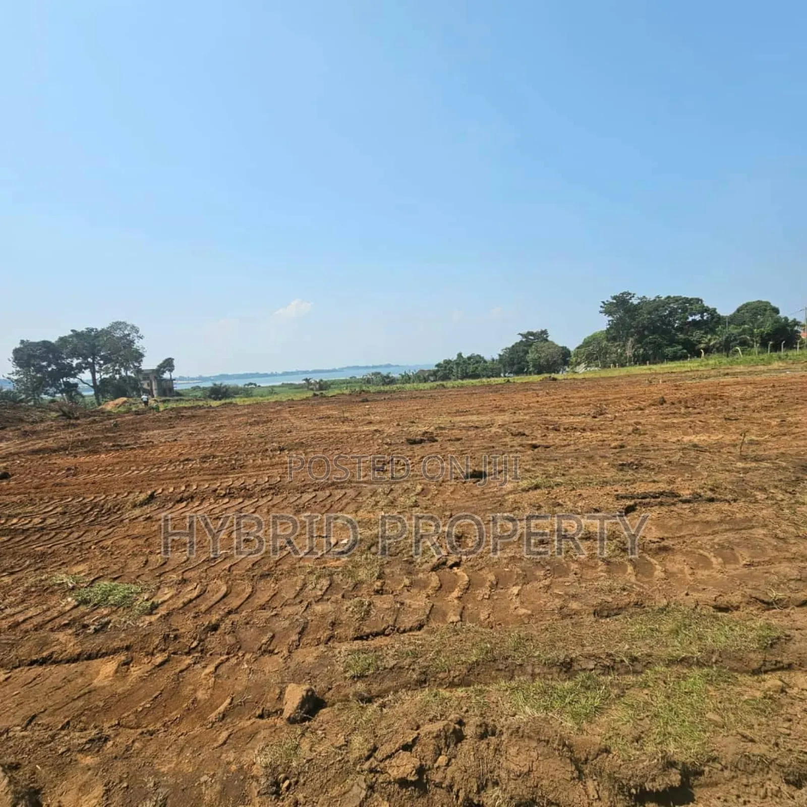 Prime Plots for Sale at Bwerenga Resort Lakeview Land Estate in Katabi