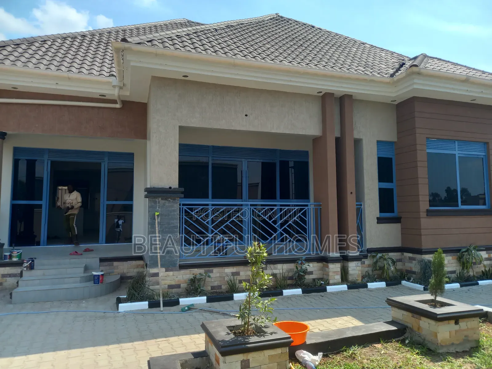 Furnished 4bdrm House in Kira for sale in Kira